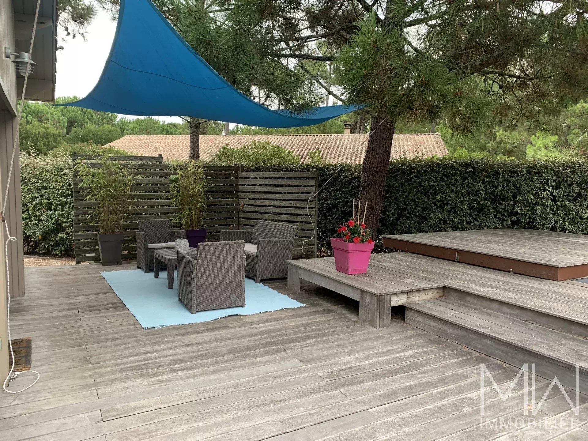 VILLA DE VACANCES AVEC PISCINE – LE CANON  – 8 COUCHAGES