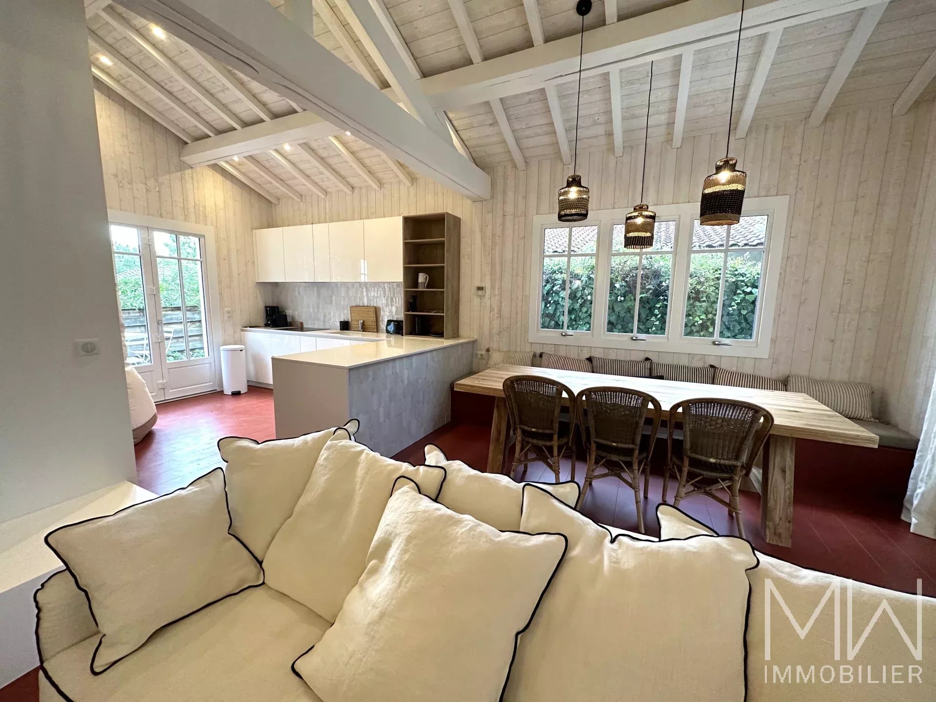 PRETTY VILLA IN THE HEART OF CAP FERRET – SLEEPS 6