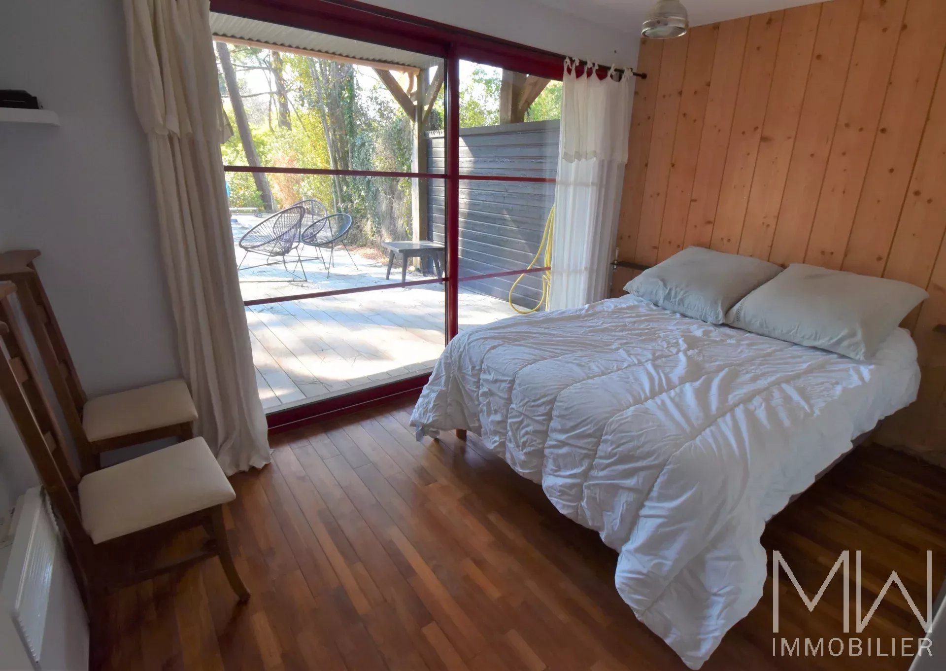 LOVELY HOUSE -CAP FERRET-