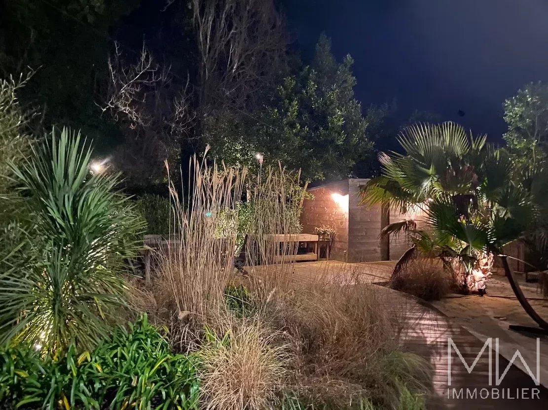 CHARMING, PEACEFUL VILLA – L’HERBE -SLEEPS 8