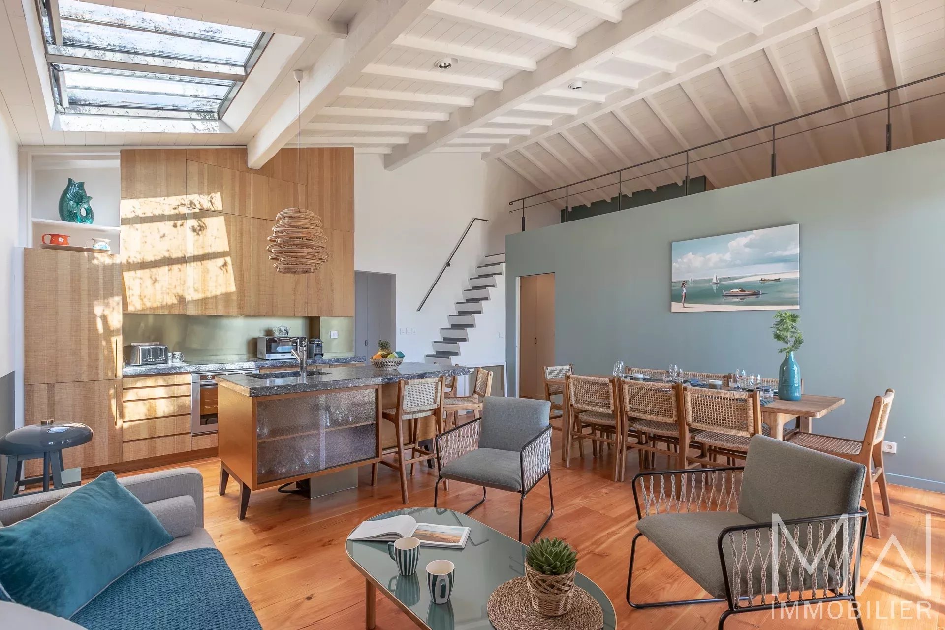 CHARMING VILLA ON THE 1ST LINE – 44HA AREA – CAP FERRET – SLEEPS 8