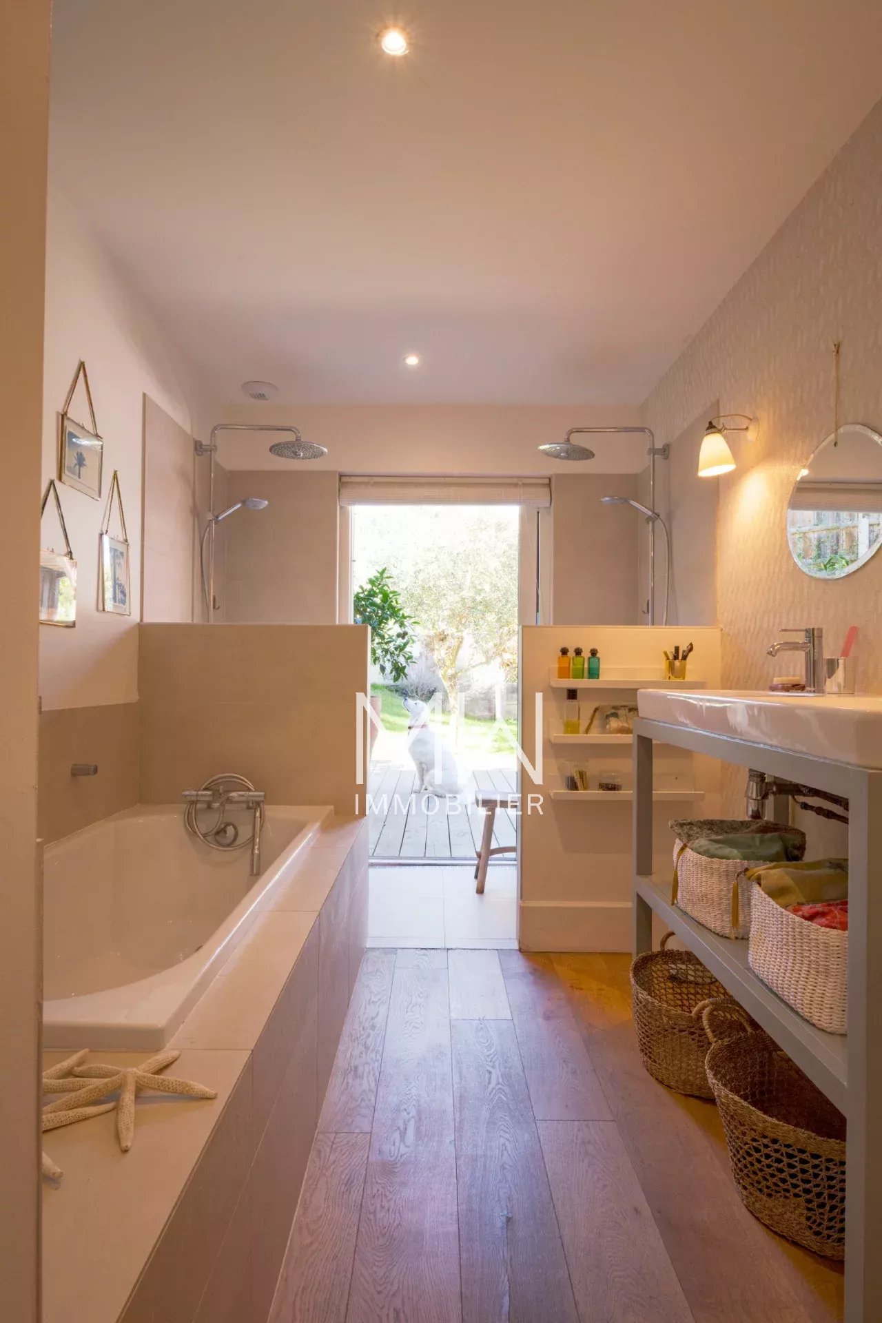 QUIET VILLA WITH POOL – CAP FERRET – SLEEPS 8