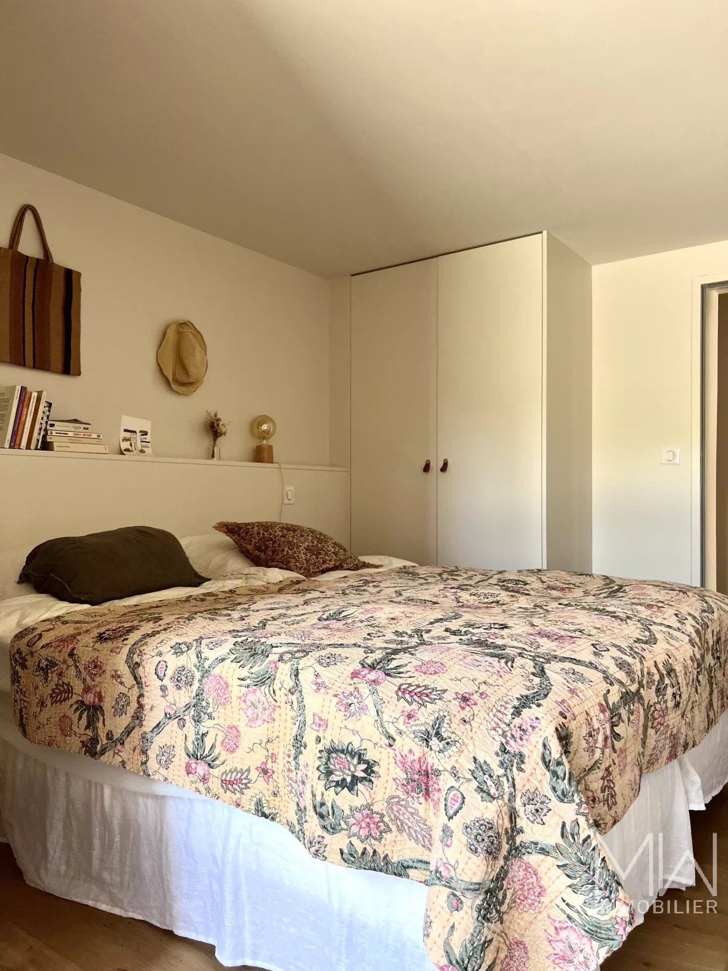 BEAUTIFUL WOODEN VILLA IN THE HEART OF CAP FERRET – SLEEPS 14