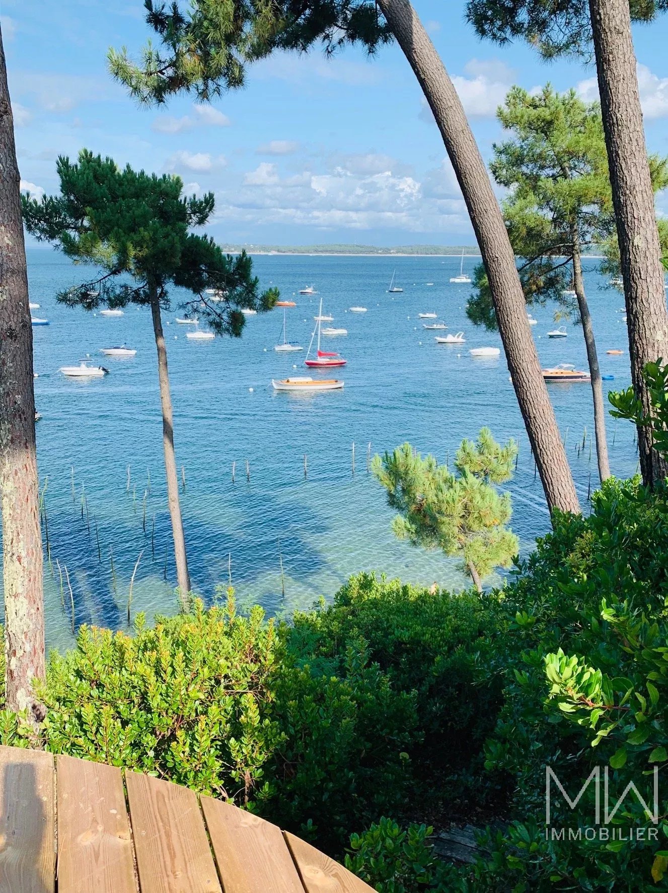 LUXURY VILLA FRONT BEACH – LA VIGNE – SLEEPS 8