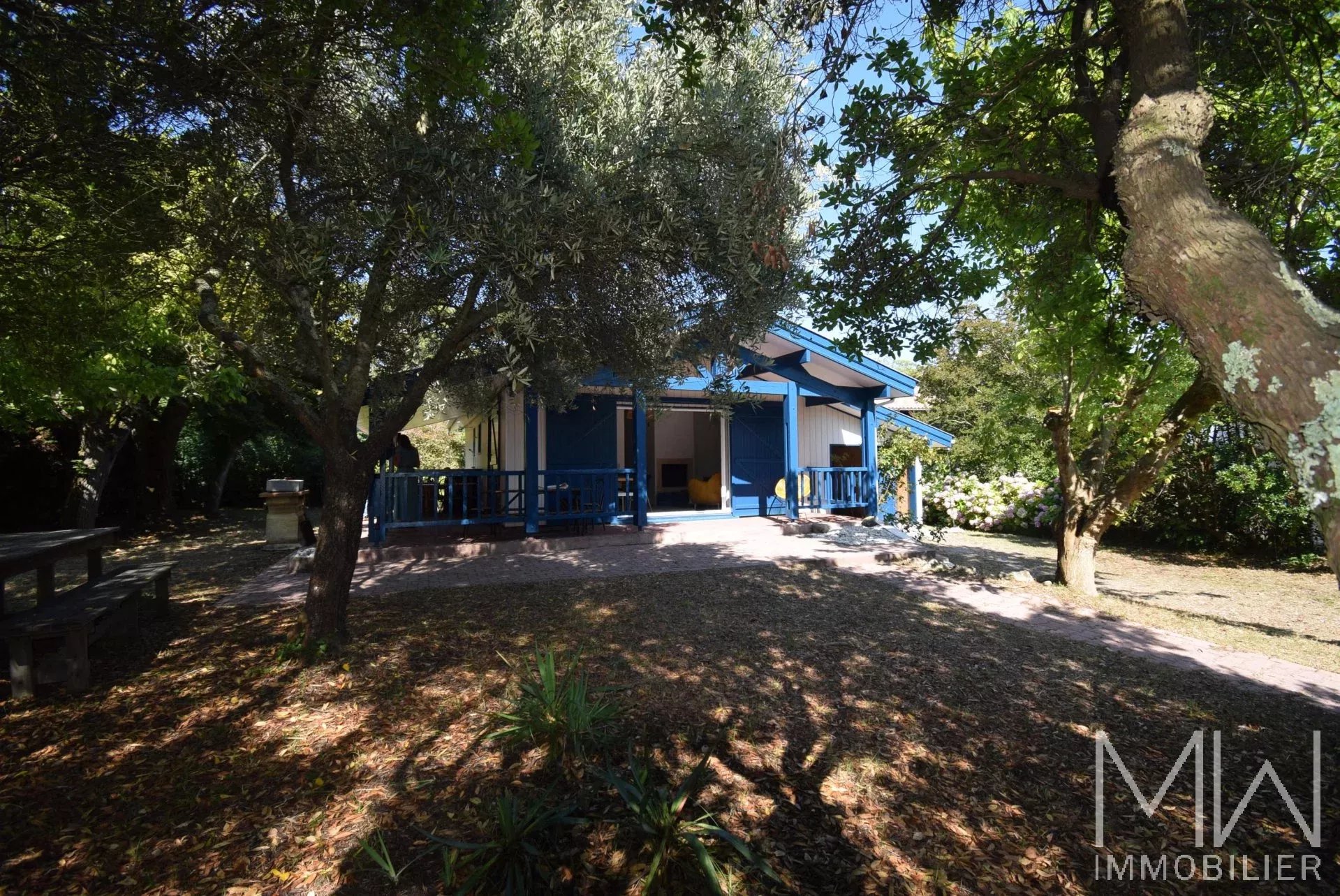 LOCATION DE VACANCES – PIRAILLAN – 6 COUCHAGES