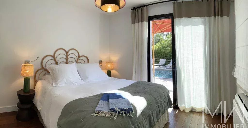 LUXURY VILLA – HORIZON BEACH – CAP FERRET – SLEEPS 10