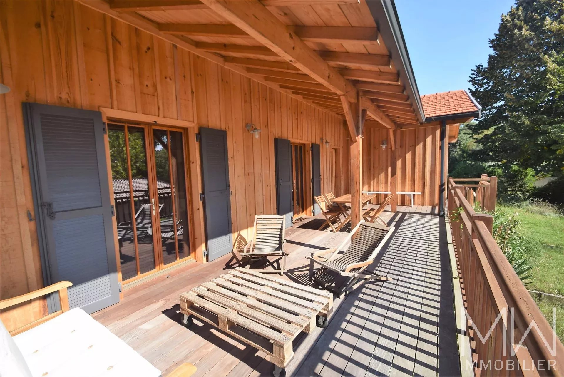 HOLIDAY RENTAL – LA VIGNE – SLEEPS 4