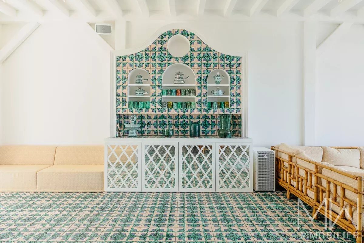 TYPICAL BEACH FRONT VILLA – CAP FERRET – SLEEPS 10