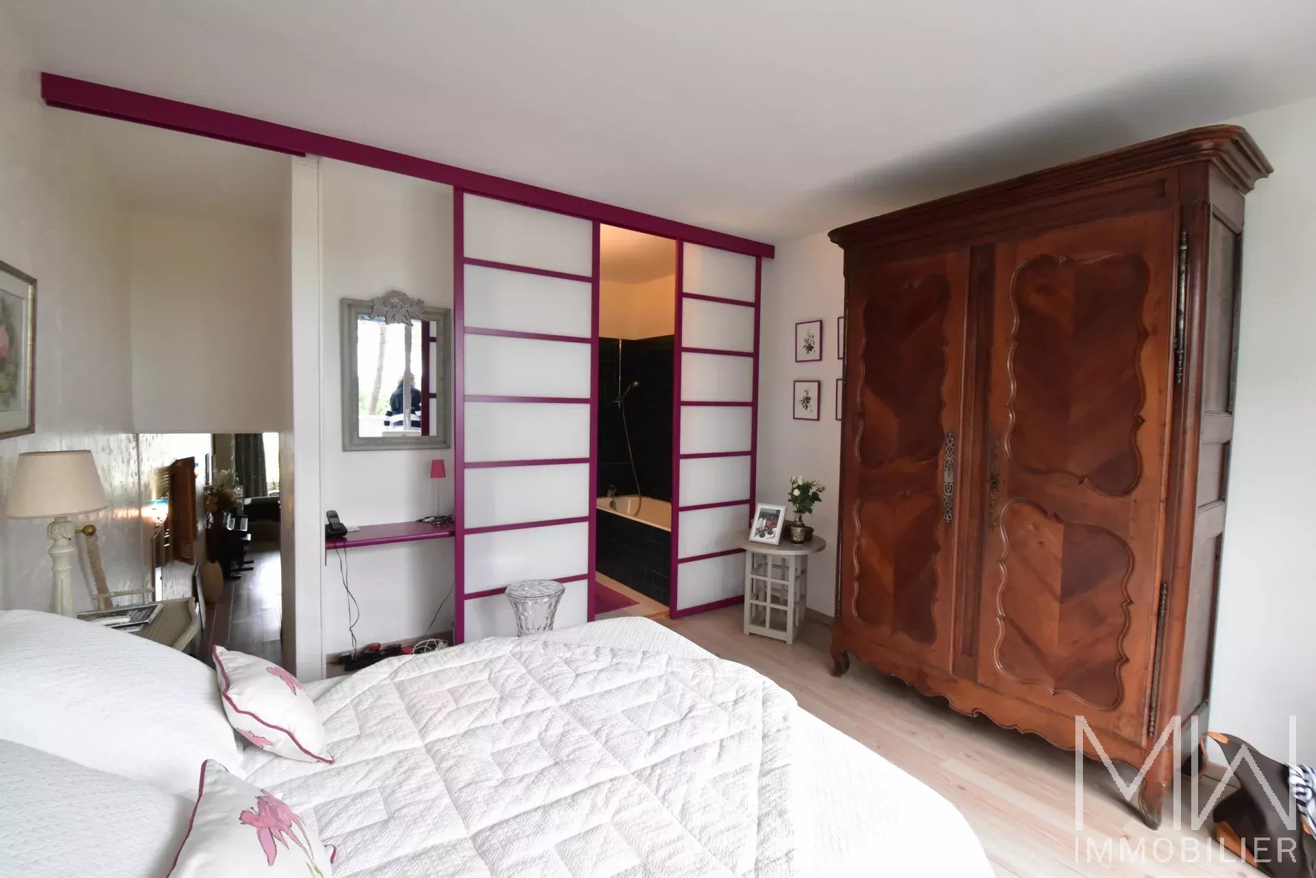 JOLI APPARTEMENT EN 1ERE LIGNE DU BASSIN – LA VIGNE -6 COUCHAGES