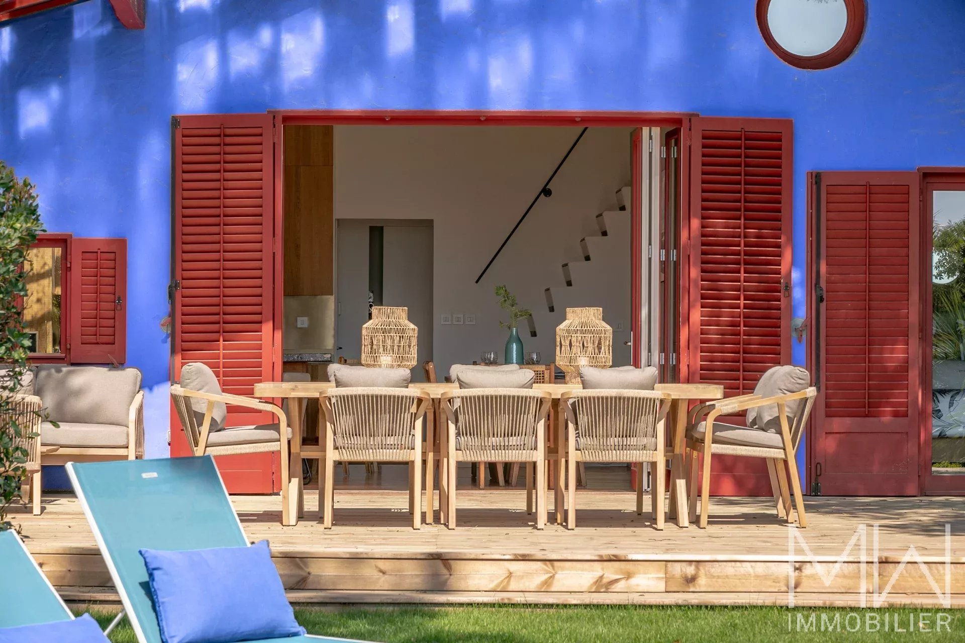 CHARMING VILLA ON THE 1ST LINE – 44HA AREA – CAP FERRET – SLEEPS 8