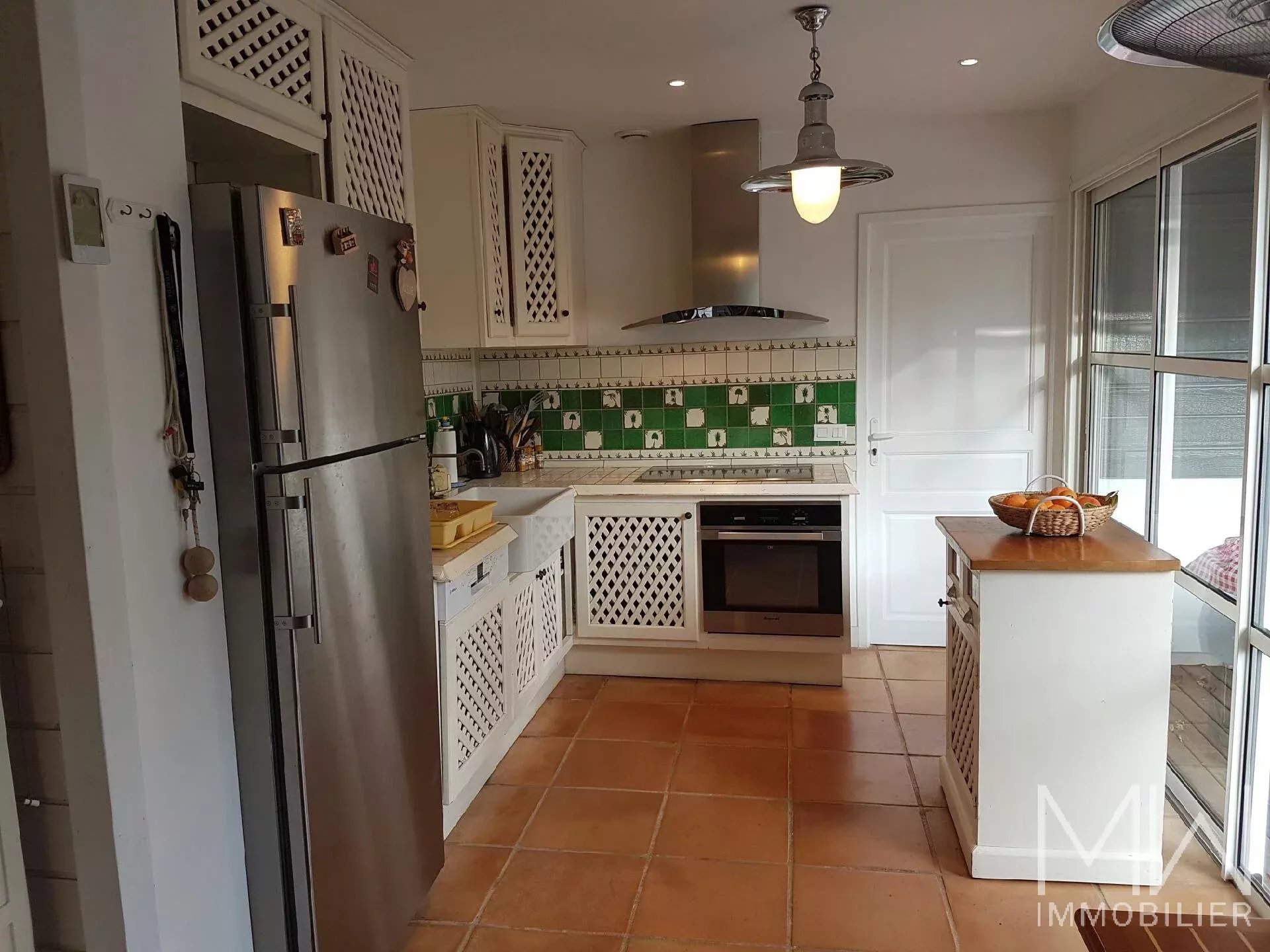 LOCATION DE VACANCES AVEC PISCINE – LE CANON – 9 COUCHAGES