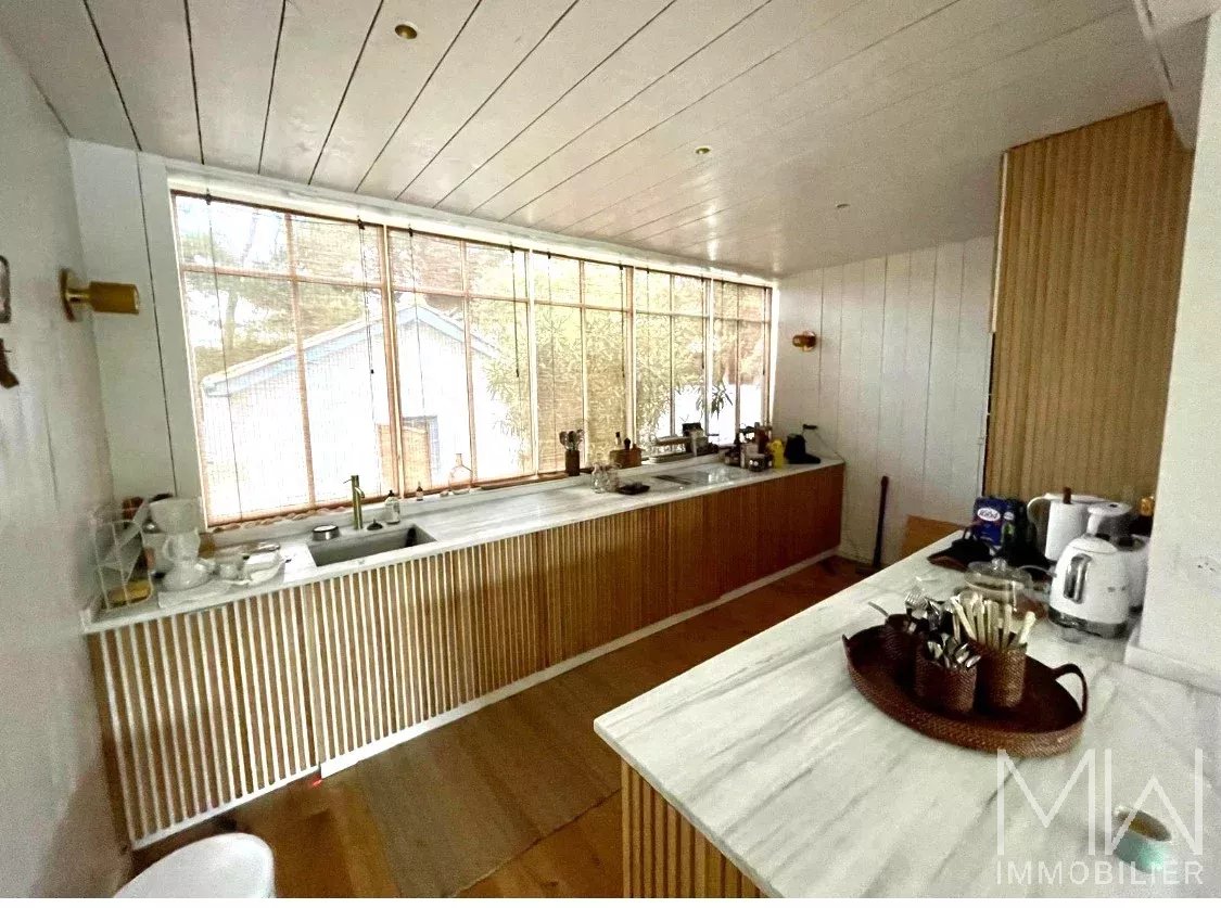 LUXURY VILLA RENTAL IN A PEACEFULL AREA – SLEEPS 10