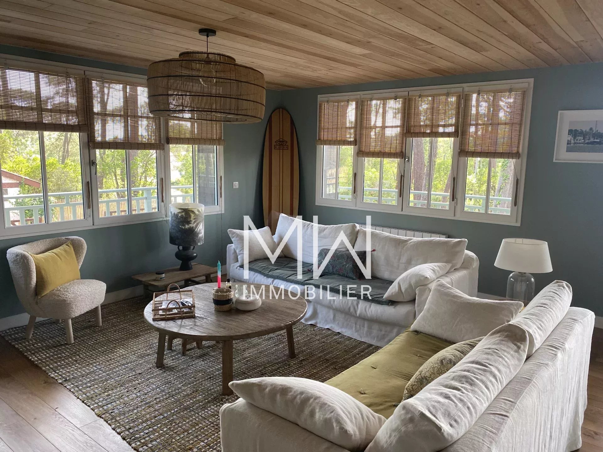 WOODEN VILLA – CLAOUEY – SLEEPS 10