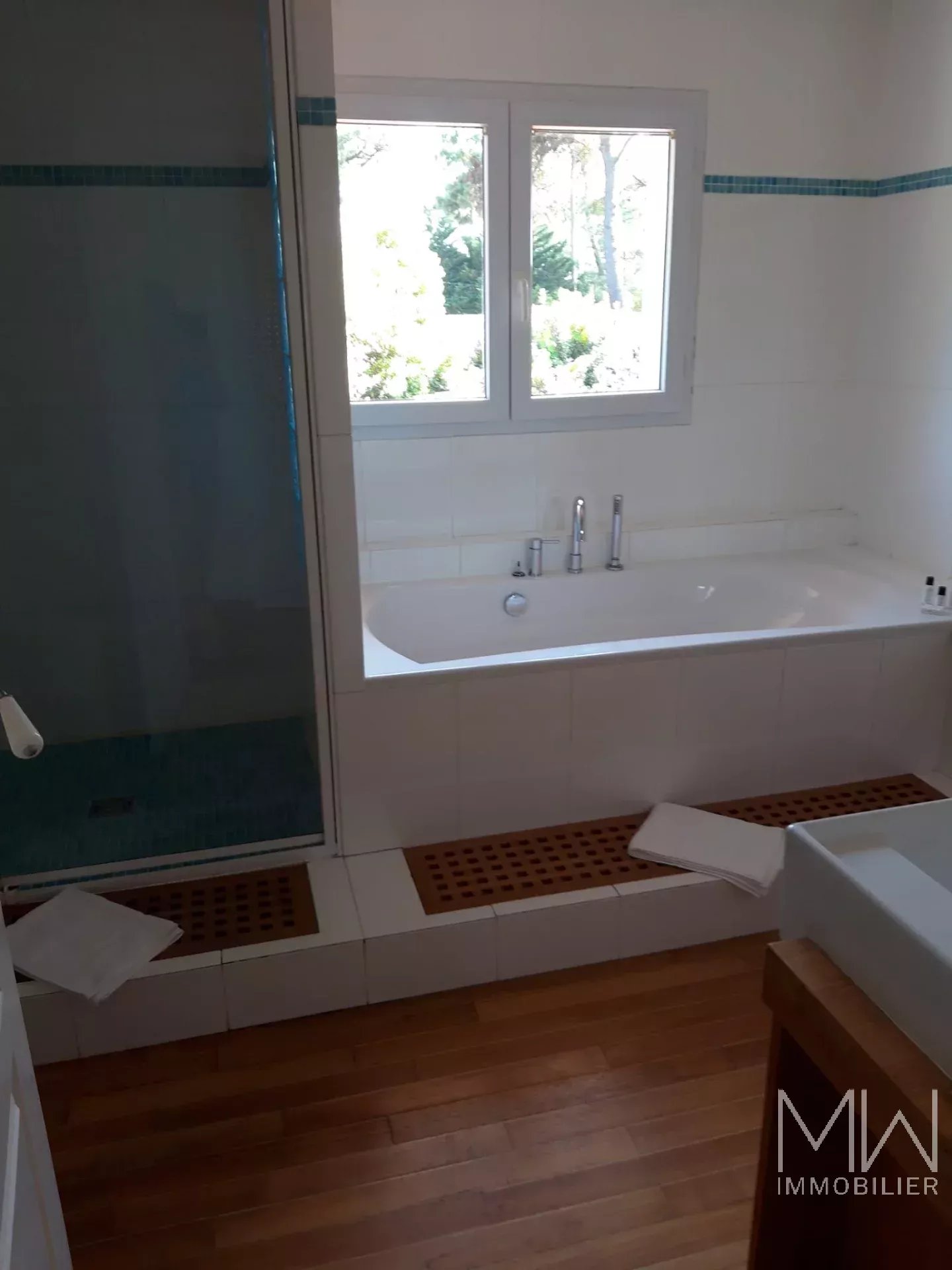 VILLA CAP FERRET WITH POOL – SLEEPS 10