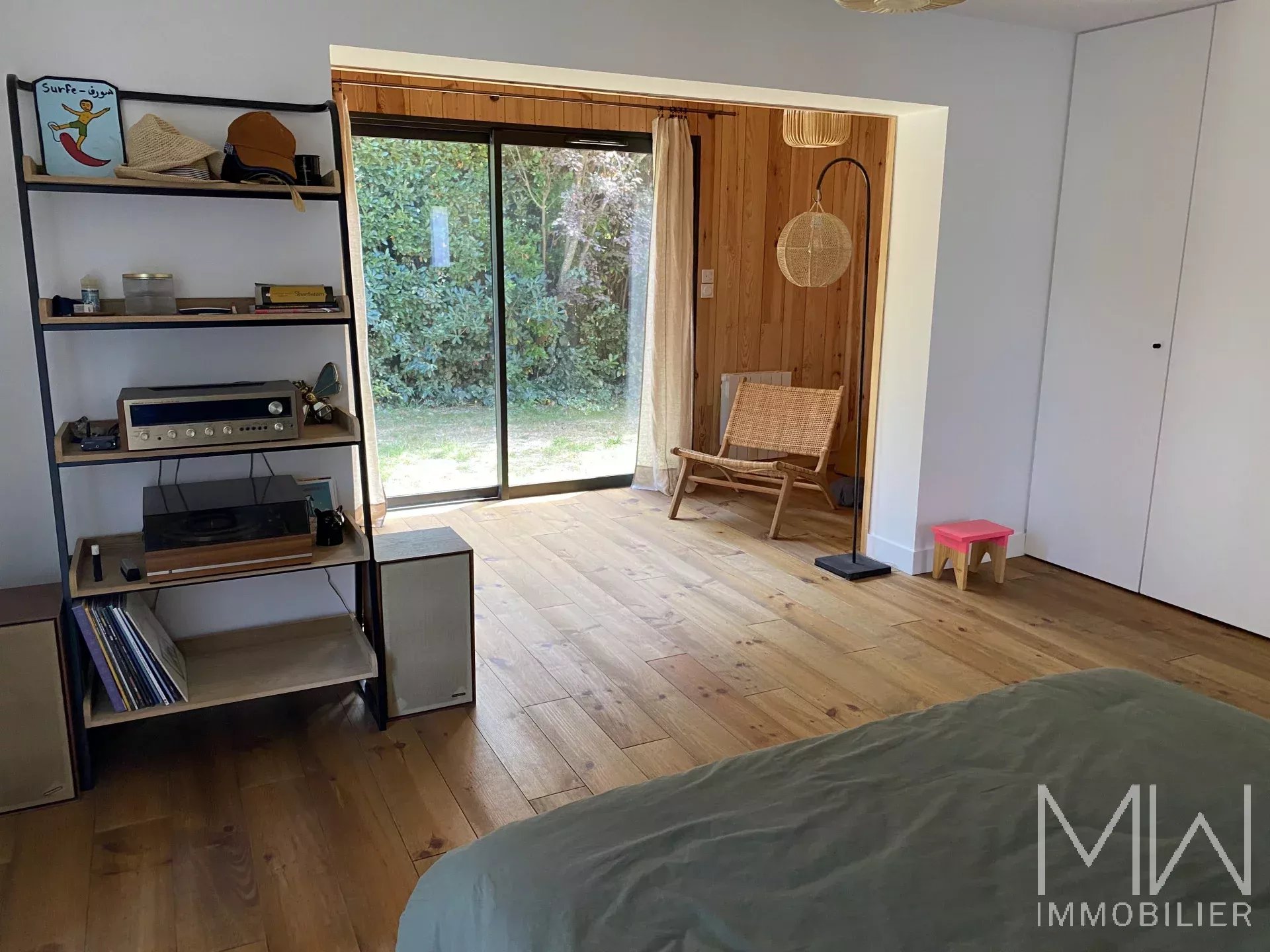 BEAUTIFUL WOODEN VILLA WITH SWIMMING POOL – CAP FERRET – SLEEPS 12