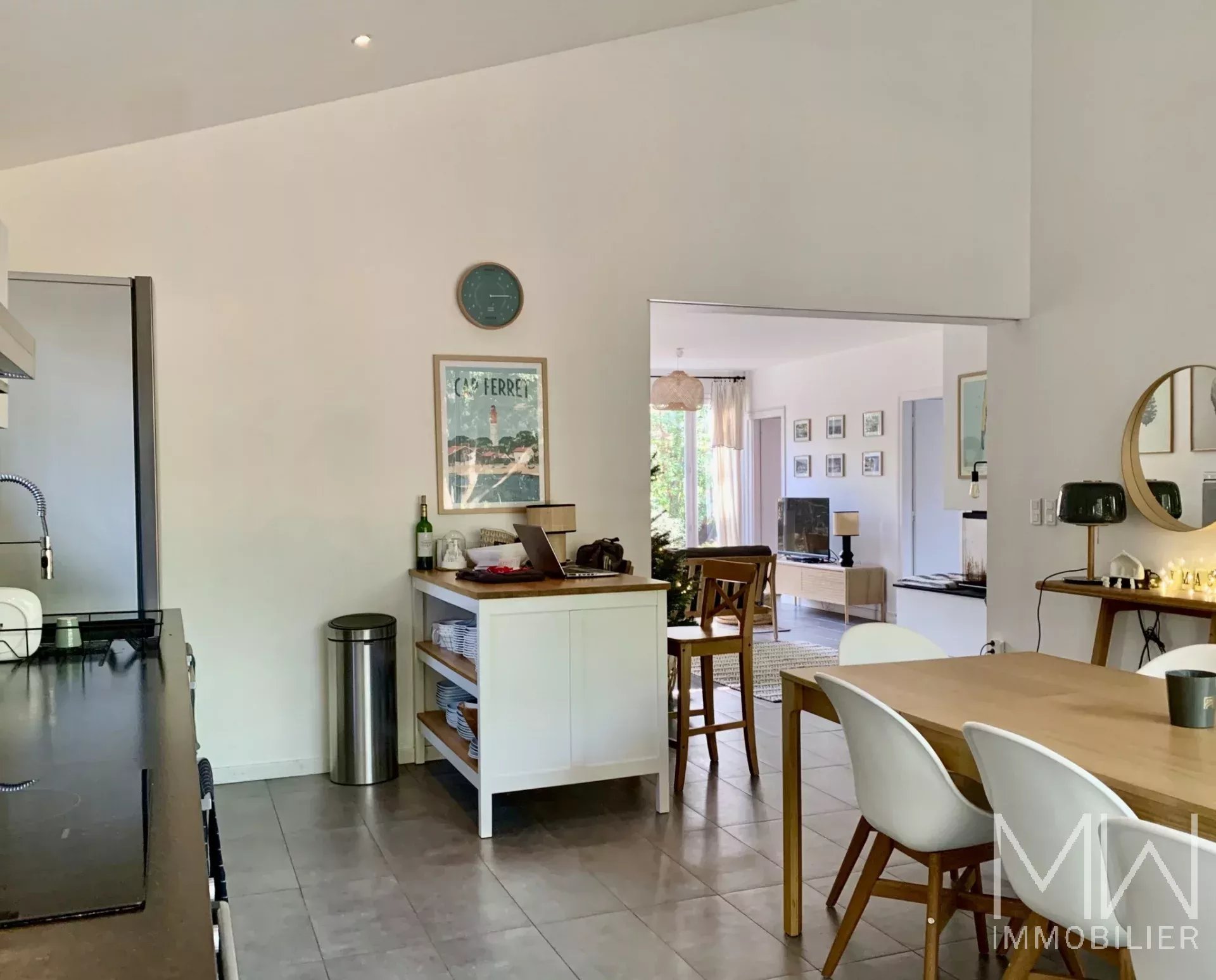 HOLIDAY HOUSE IN PETIT PIQUEY – SLEEPS 10