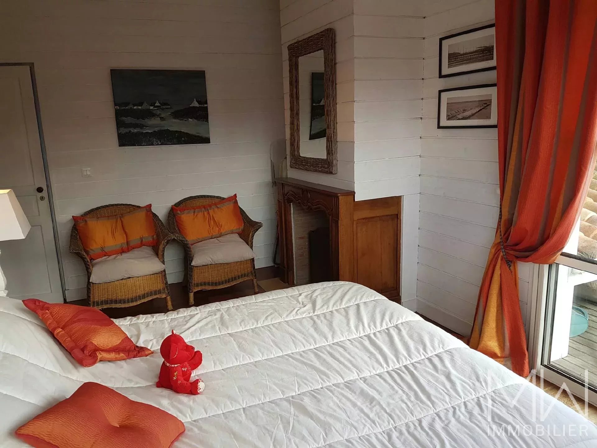 LOCATION DE VACANCES AVEC PISCINE – LE CANON – 9 COUCHAGES