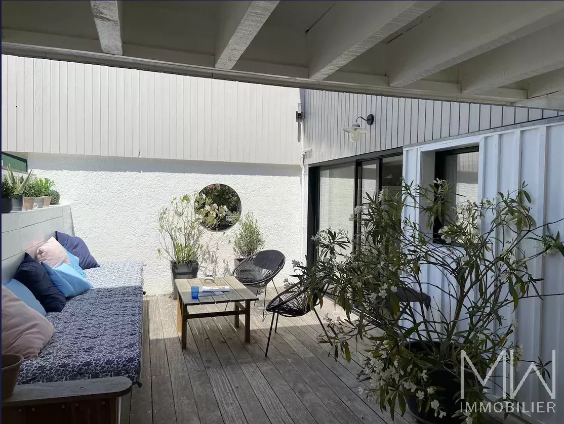 CHARMING, PEACEFUL VILLA – L’HERBE -SLEEPS 8