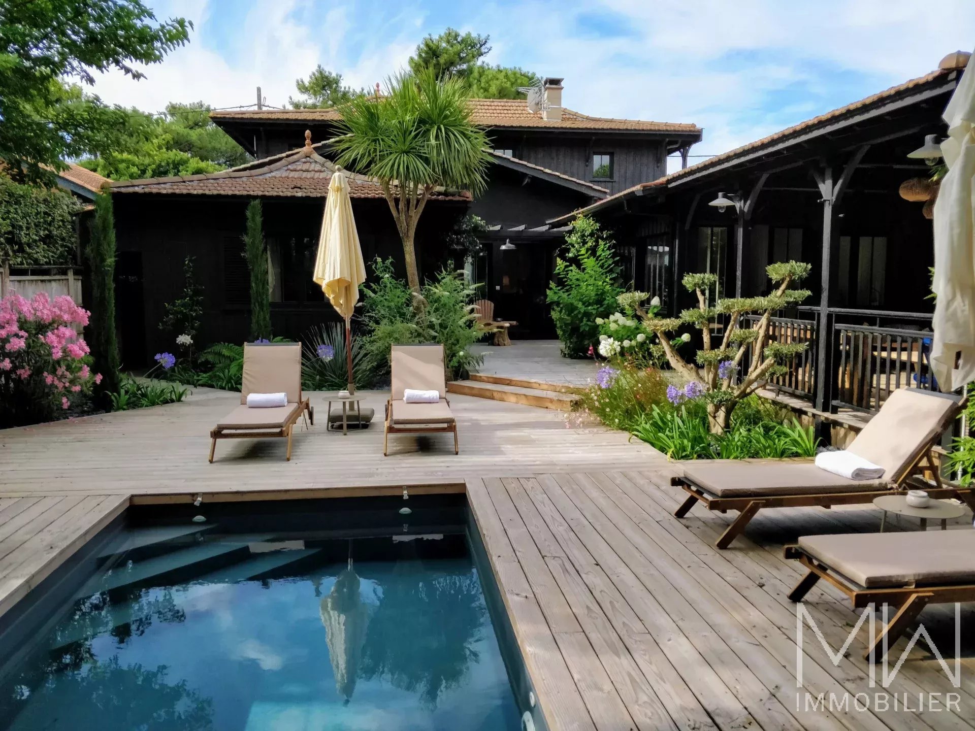 LUXURY VILLA AT MIMBEAU BEACH – CAP FERRET – SLEPPS 10