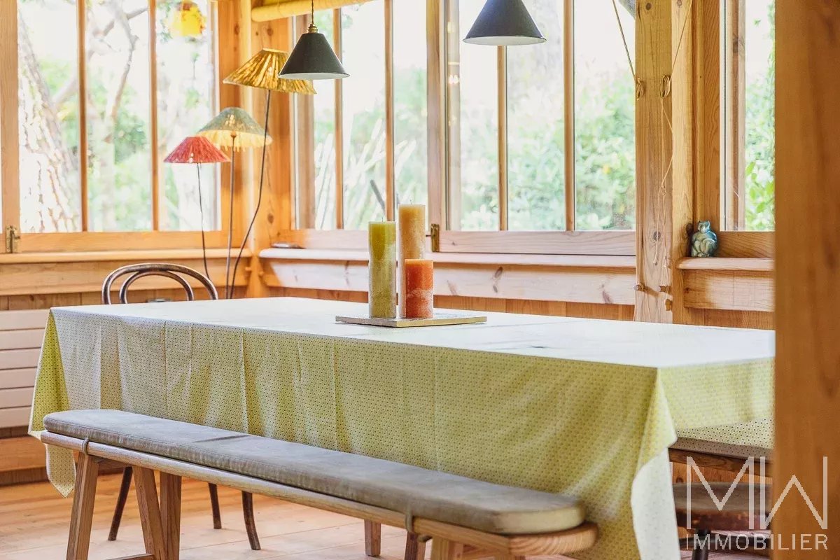 SEASONAL RENTAL CAP FERRET CENTER – SLEEPS 8