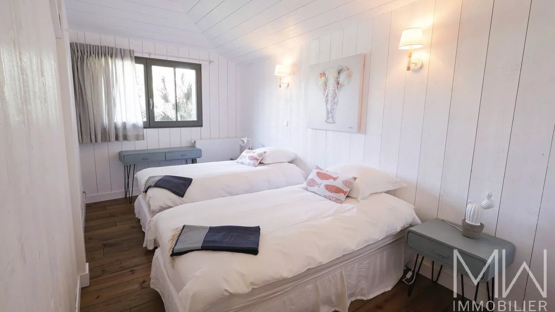 LUXURY VILLA IN THE CENTER OF CAP FERRET – SLEEPS 10