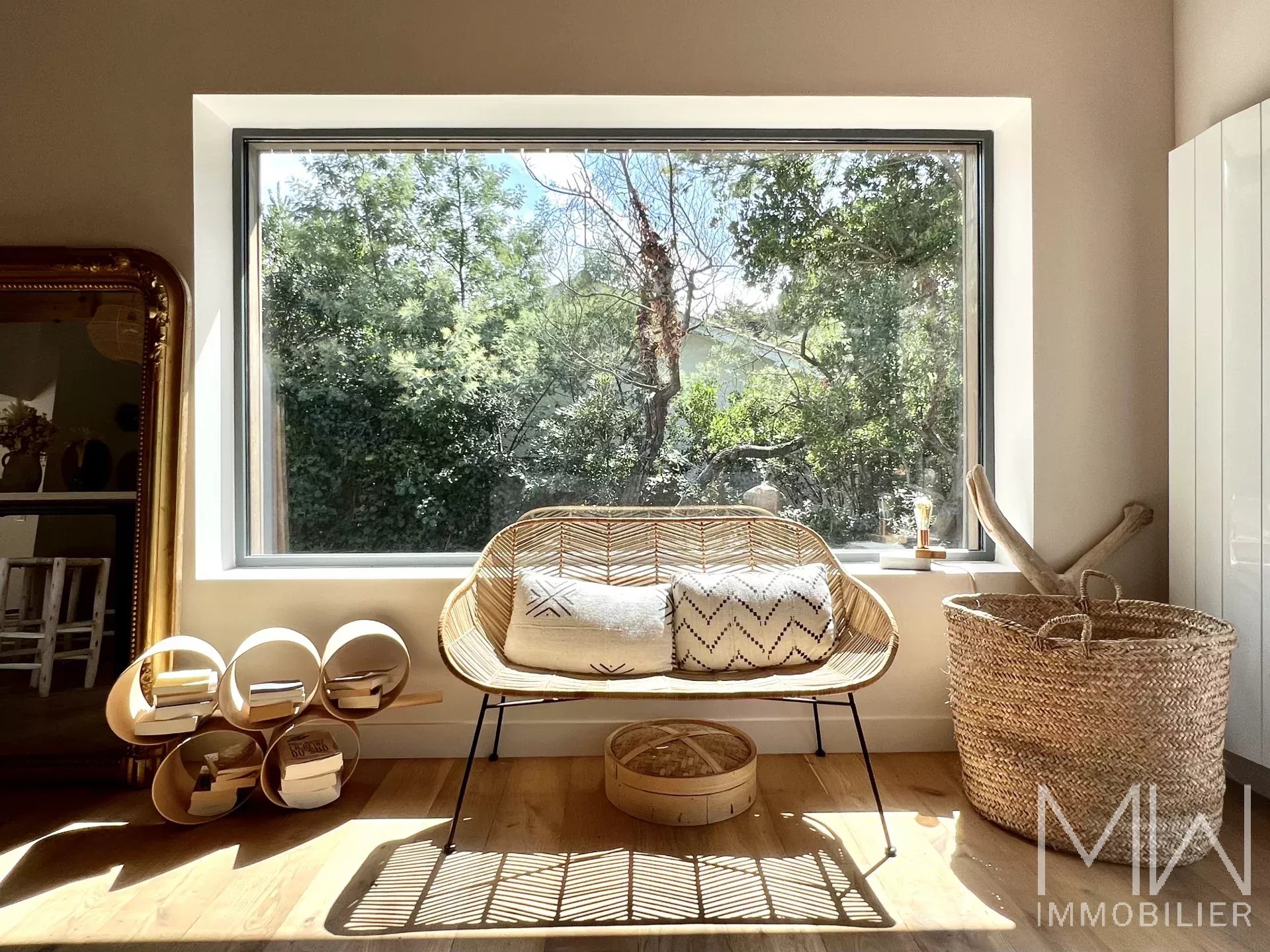 BEAUTIFUL WOODEN VILLA IN THE HEART OF CAP FERRET – SLEEPS 14