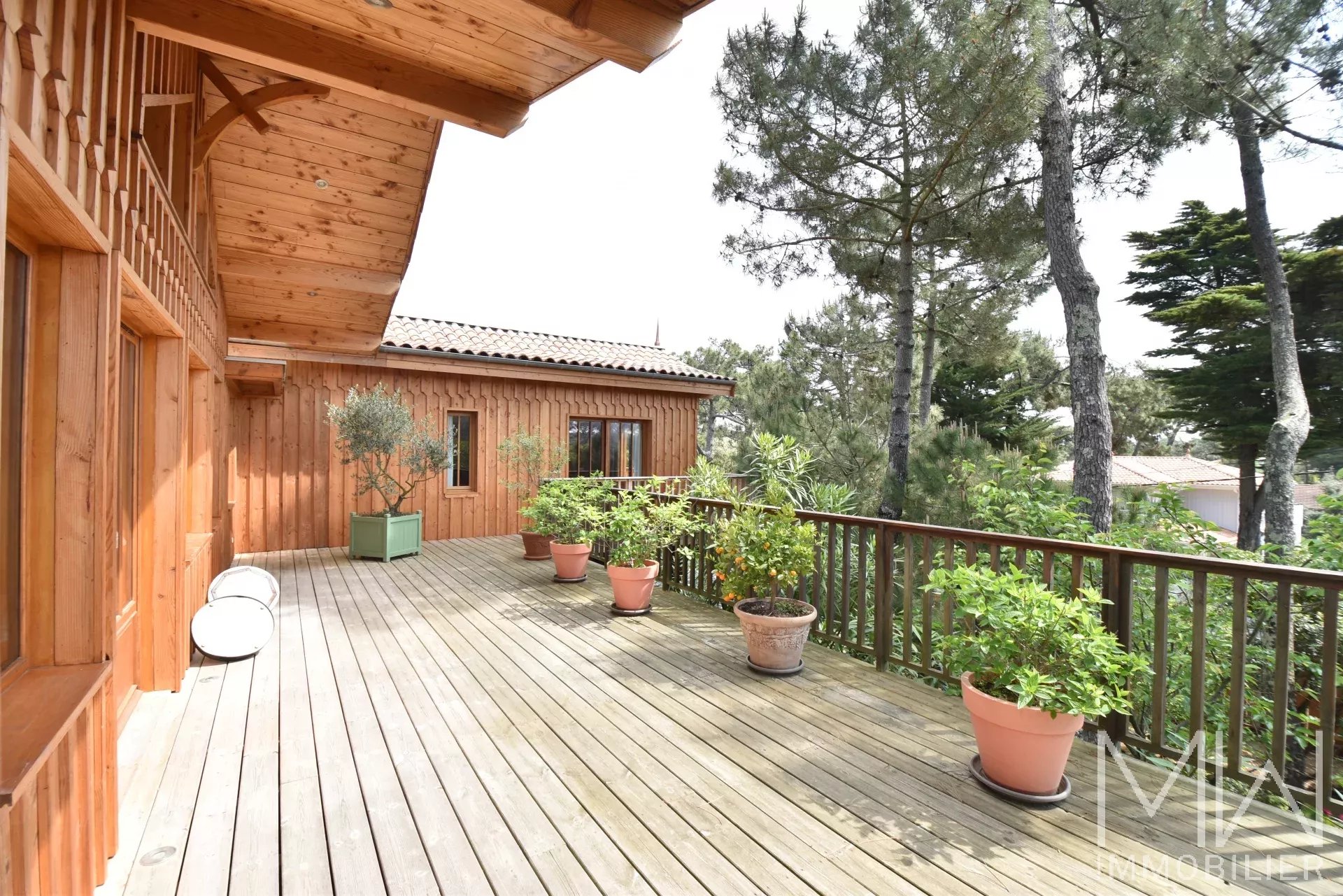 WOODEN VILLA IN THE HEART OF CAP FERRET – 8 SLEEPS