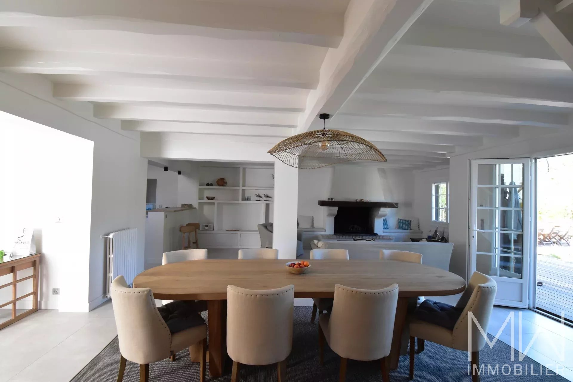 VERY PLEASANT VILLA WITH SWIMMING POOL – PLAGE DES AMERICAINS – SLEEPS 8