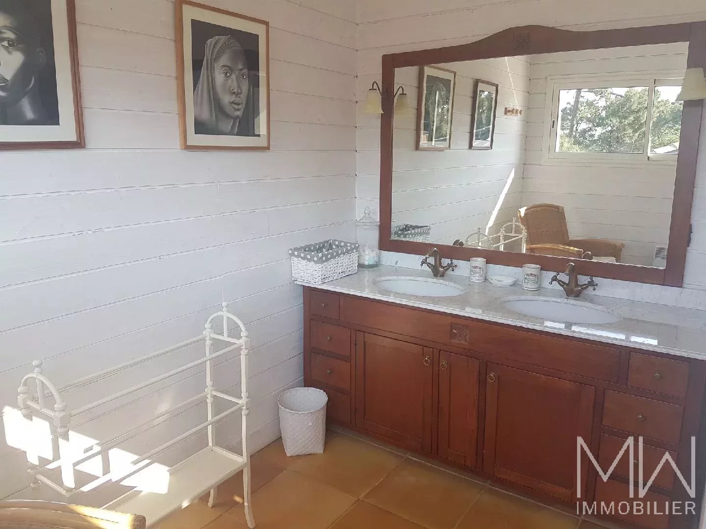 LOCATION DE VACANCES AVEC PISCINE – LE CANON – 9 COUCHAGES