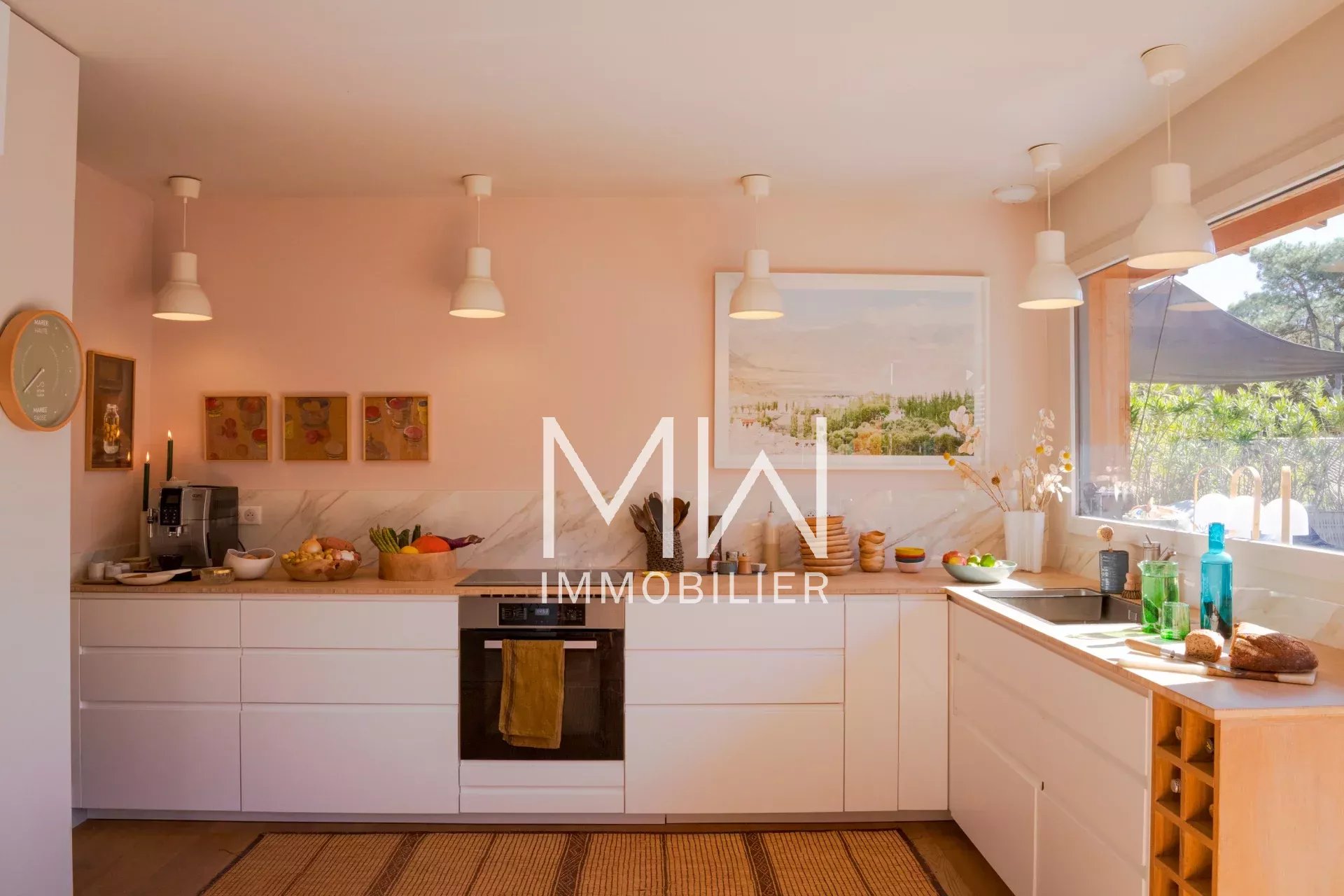 QUIET VILLA WITH POOL – CAP FERRET – SLEEPS 8