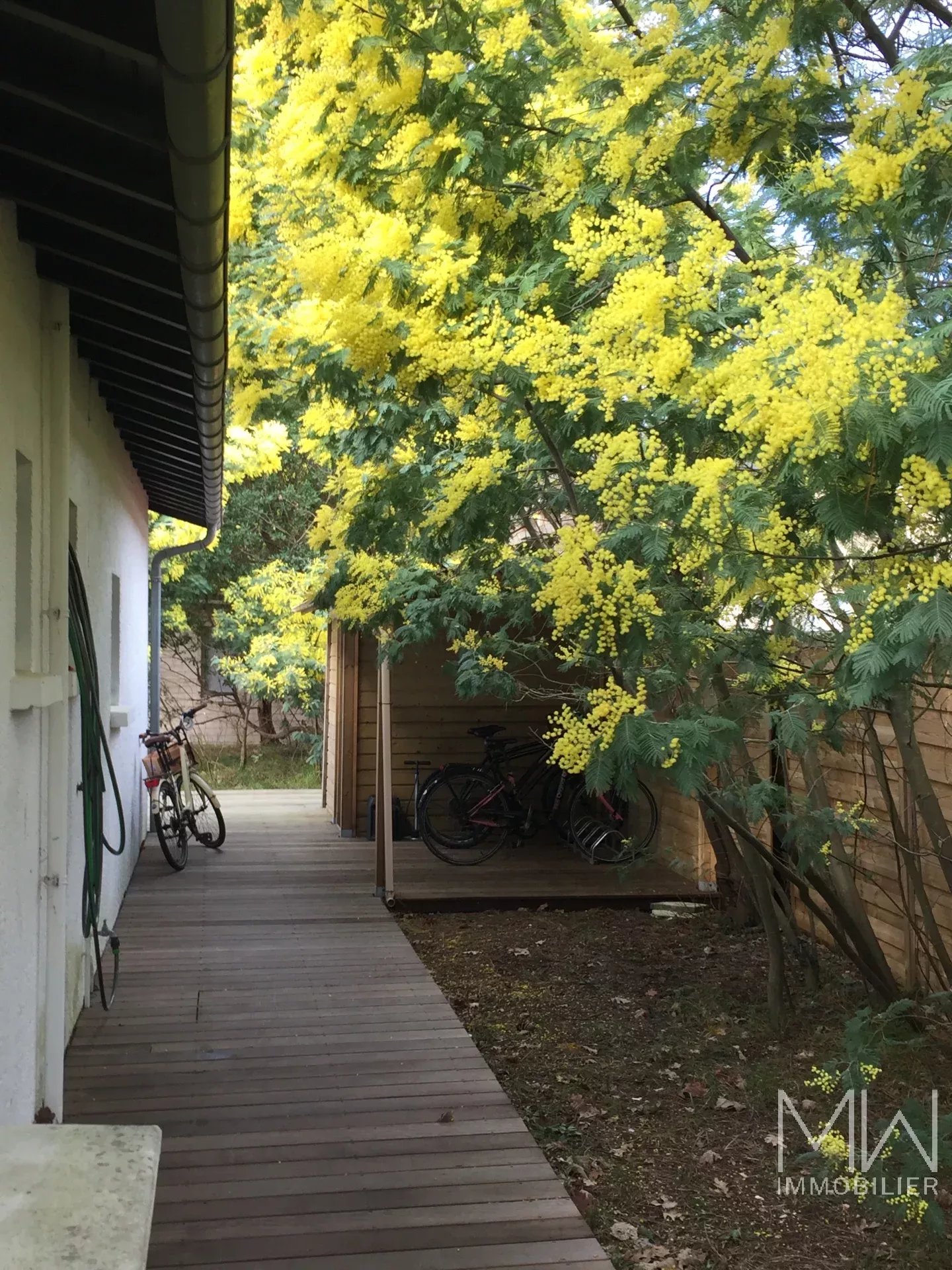 HOLIDAY HOUSE IN PETIT PIQUEY – SLEEPS 10