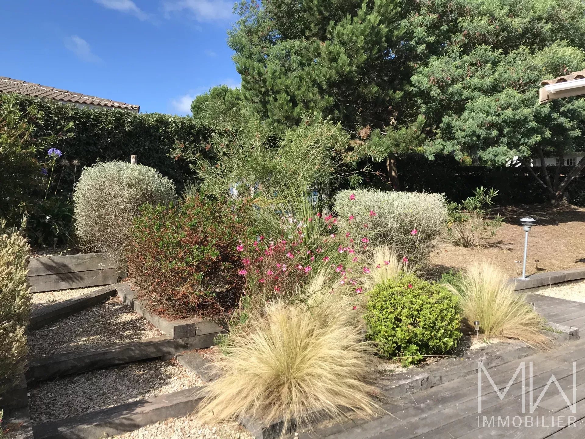 VILLA DE VACANCES AVEC PISCINE – LE CANON  – 8 COUCHAGES