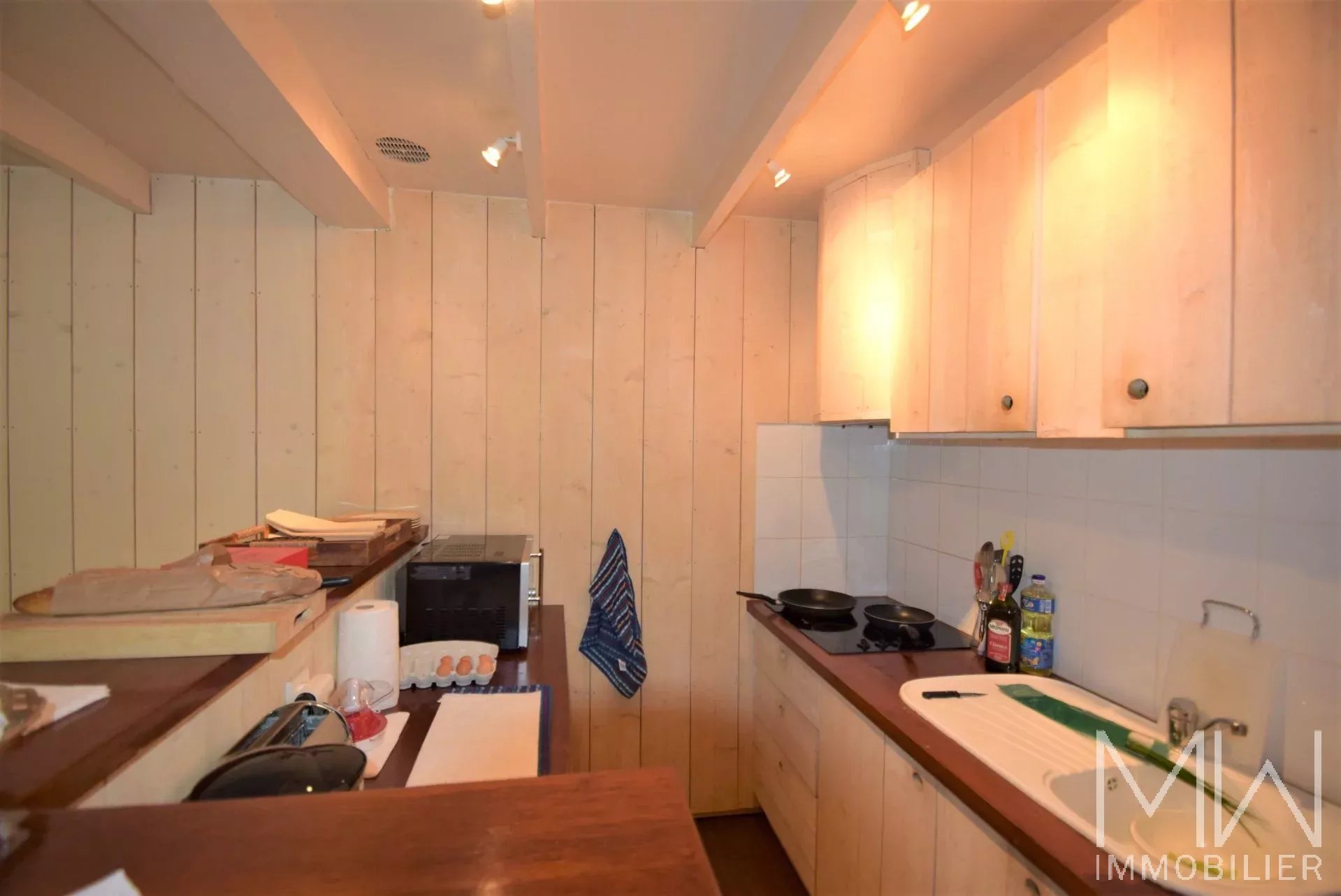 HOLIDAY RENTALS – LA VIGNE – SLEEPS 6