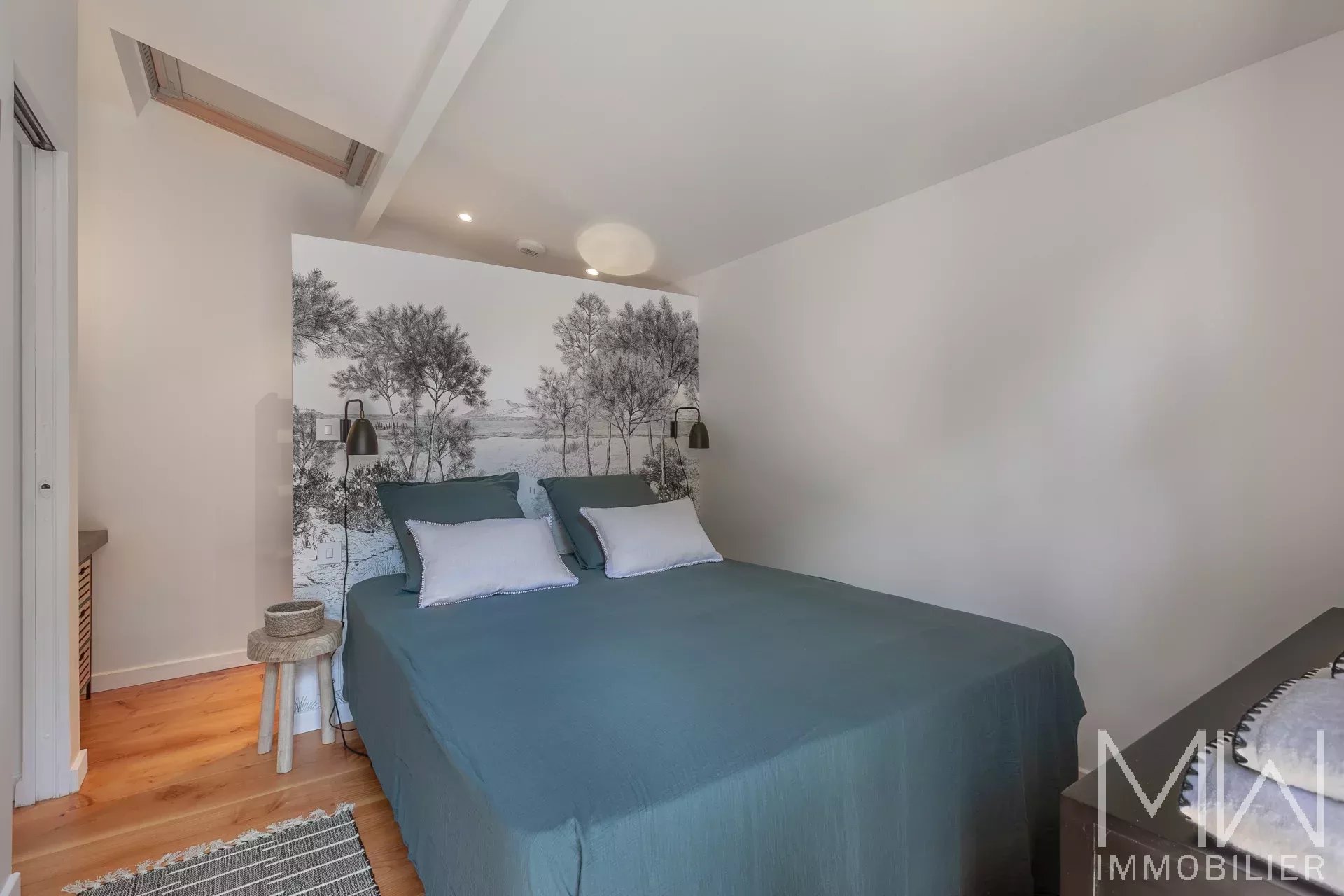 CHARMING VILLA ON THE 1ST LINE – 44HA AREA – CAP FERRET – SLEEPS 8