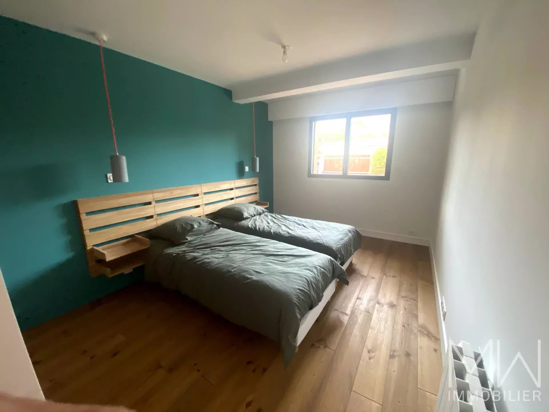 BEAUTIFUL WOODEN VILLA WITH SWIMMING POOL – CAP FERRET – SLEEPS 12