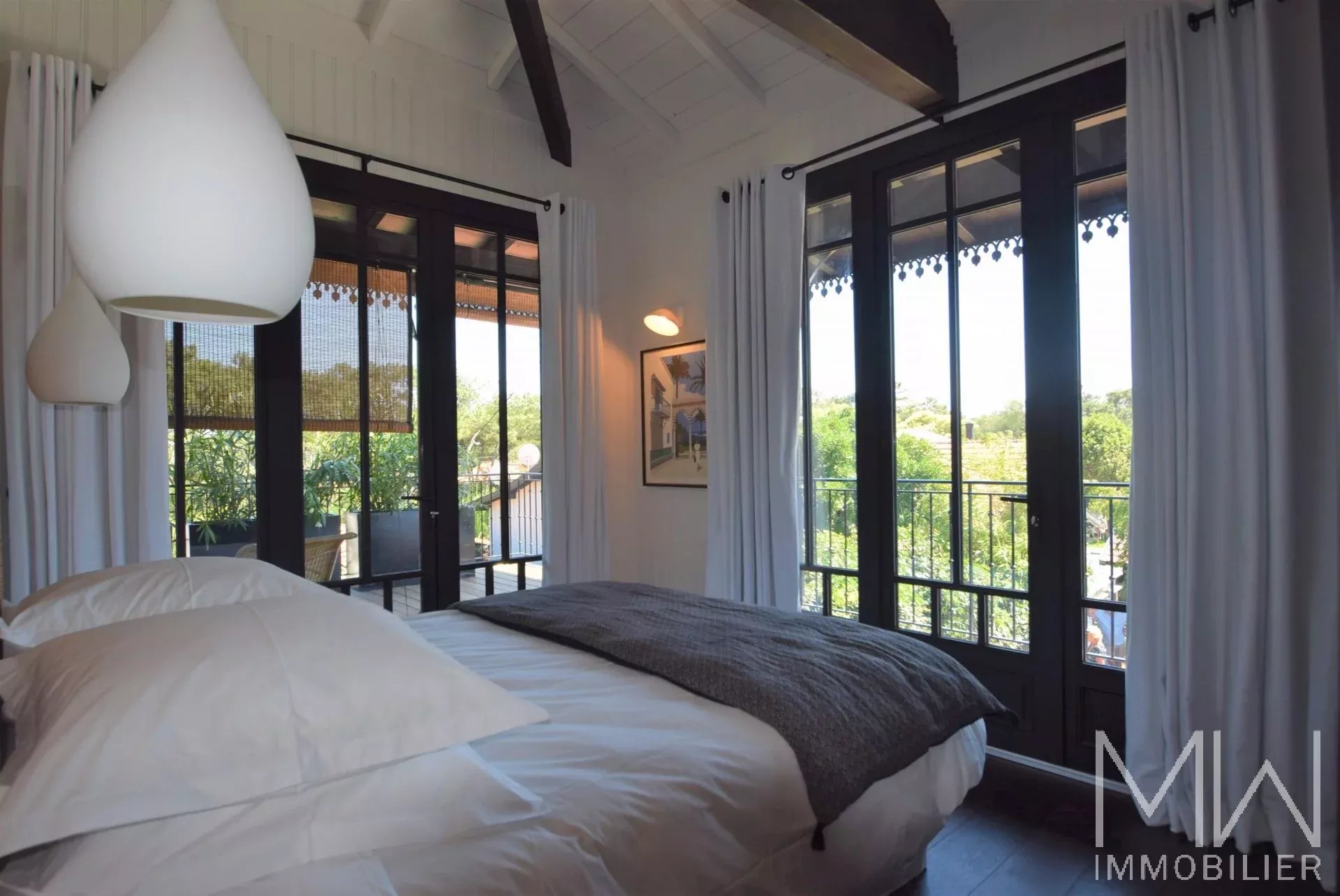 PRESTIGE – CAP FERRET – SLEEPS 9