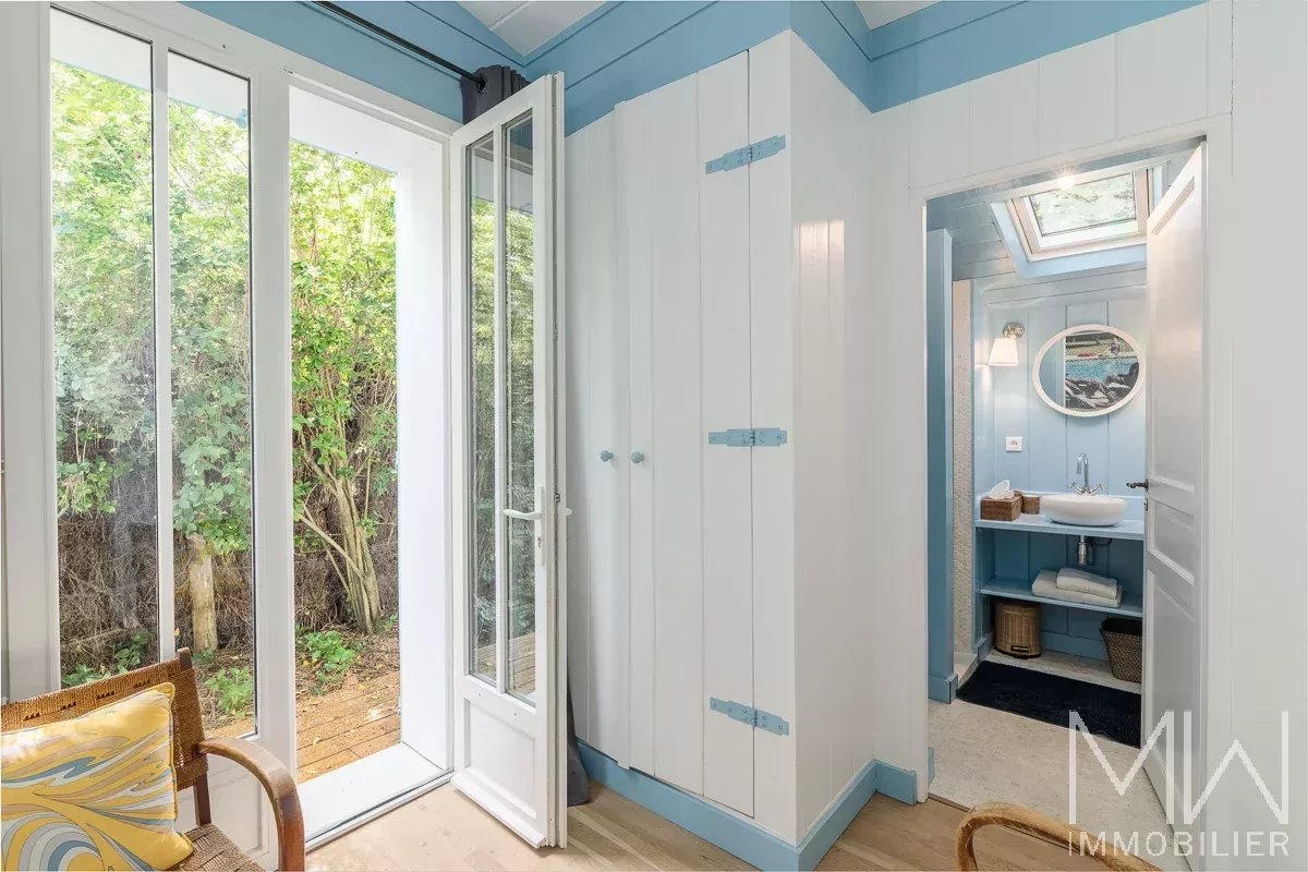 TYPICAL BEACH FRONT VILLA – CAP FERRET – SLEEPS 10