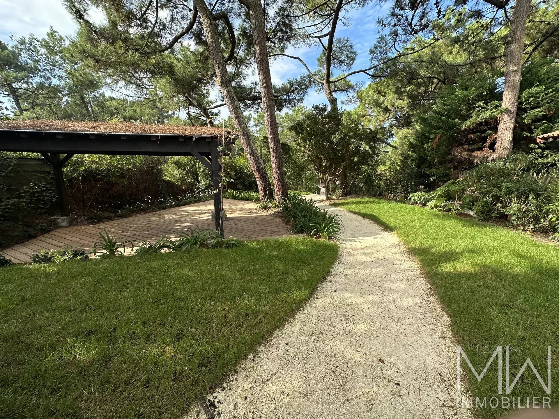 PRETTY VILLA IN THE HEART OF CAP FERRET – SLEEPS 6