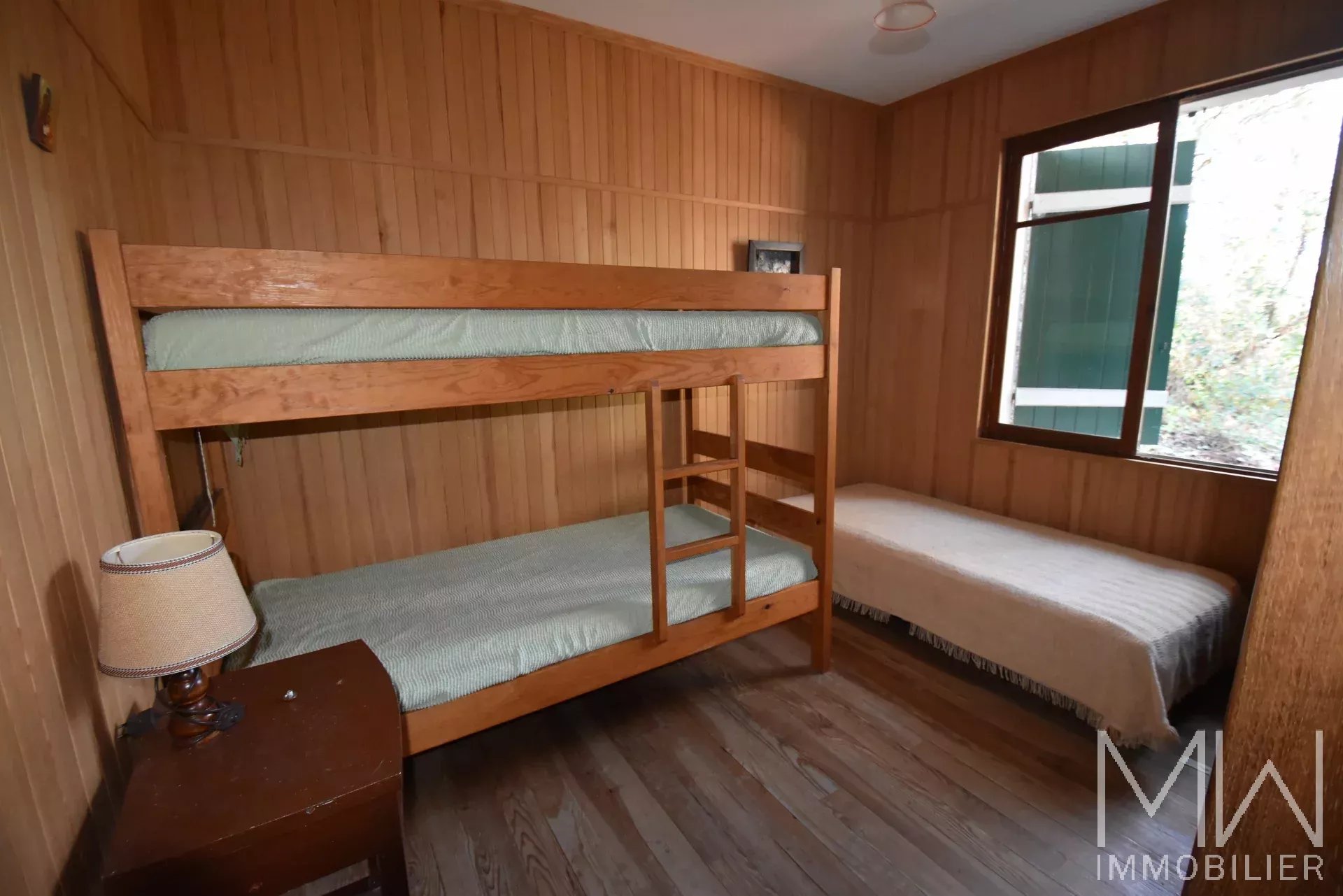 VENDUE PAR NOS SOINS !