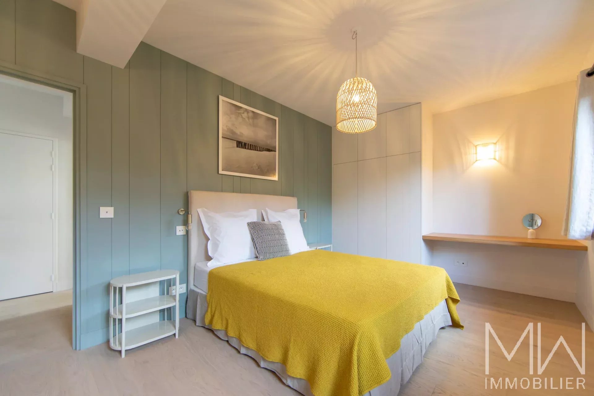 VILLA WITH POOL IN THE HEART OF CAP FERRET – SLEEPS 10