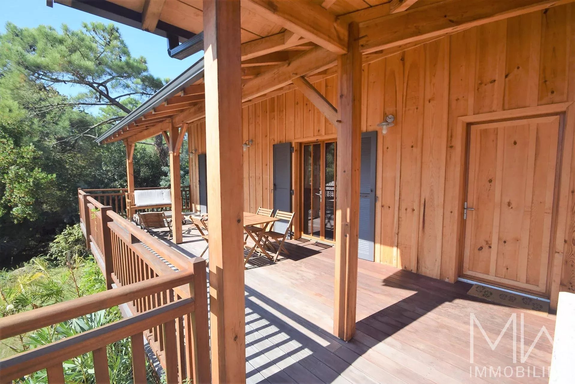 HOLIDAY RENTAL – LA VIGNE – SLEEPS 4