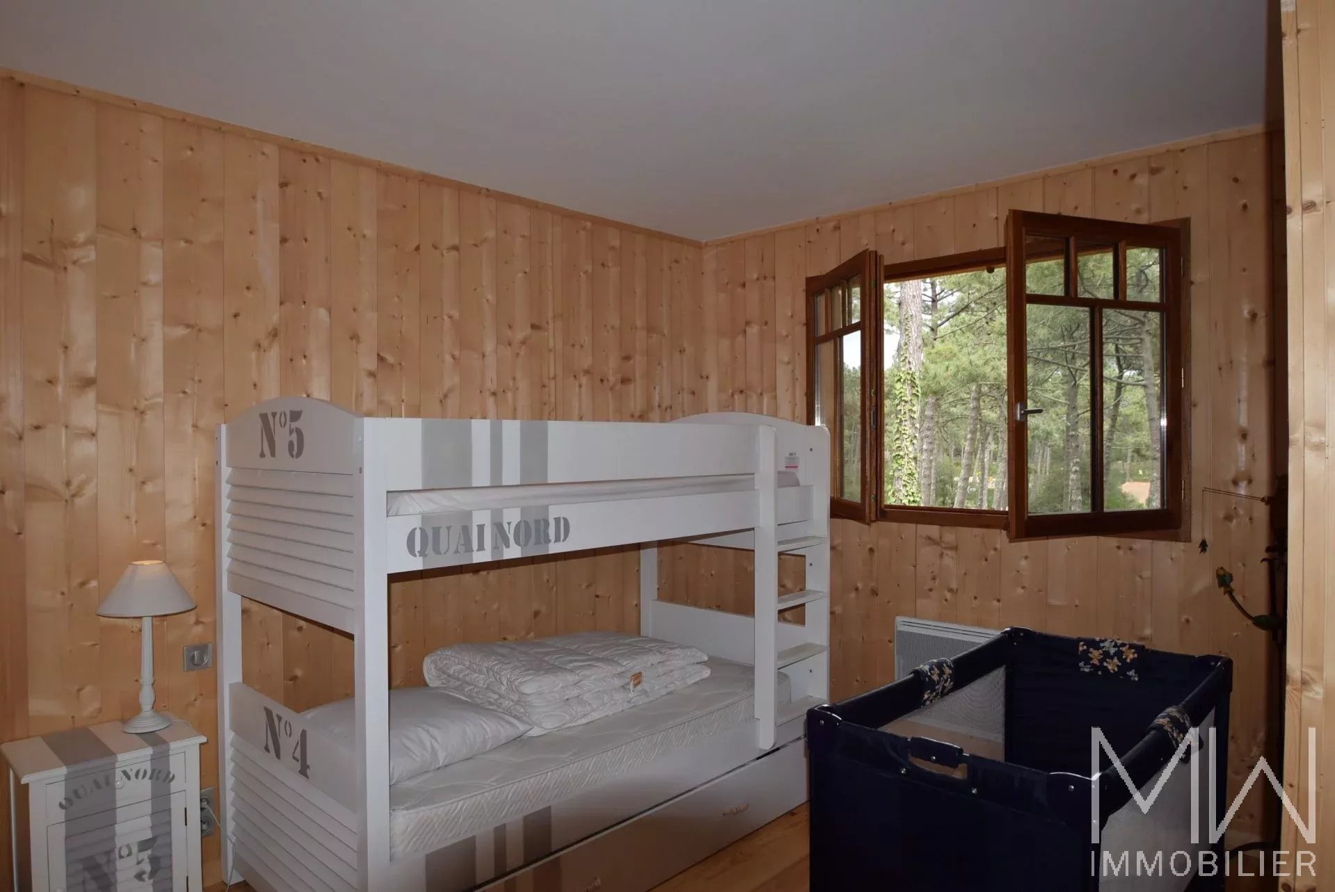 WOODEN VILLA WITH POOL TO RENT – LA VIGNE – SLEEPS 11