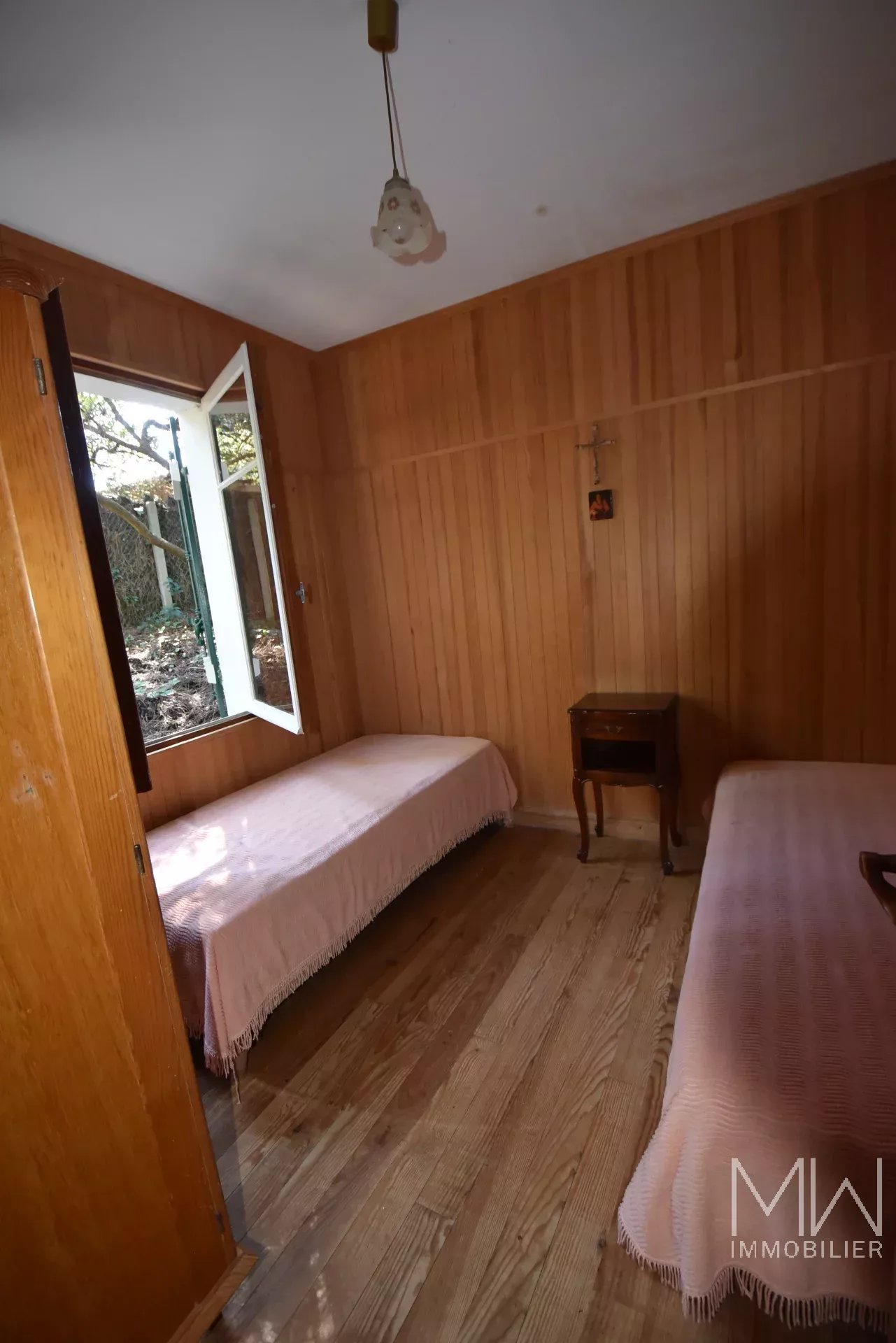 VENDUE PAR NOS SOINS !