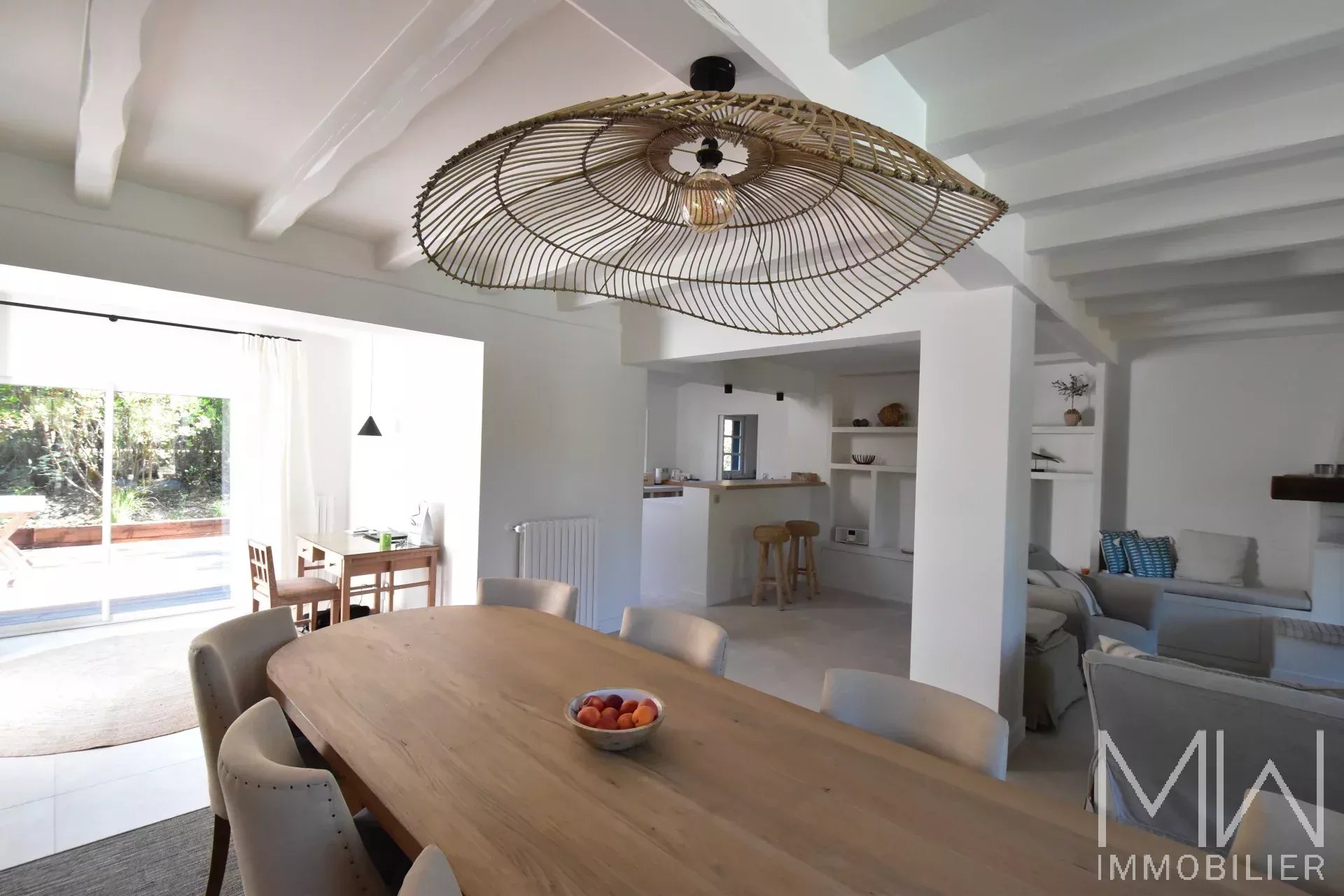 VERY PLEASANT VILLA WITH SWIMMING POOL – PLAGE DES AMERICAINS – SLEEPS 8