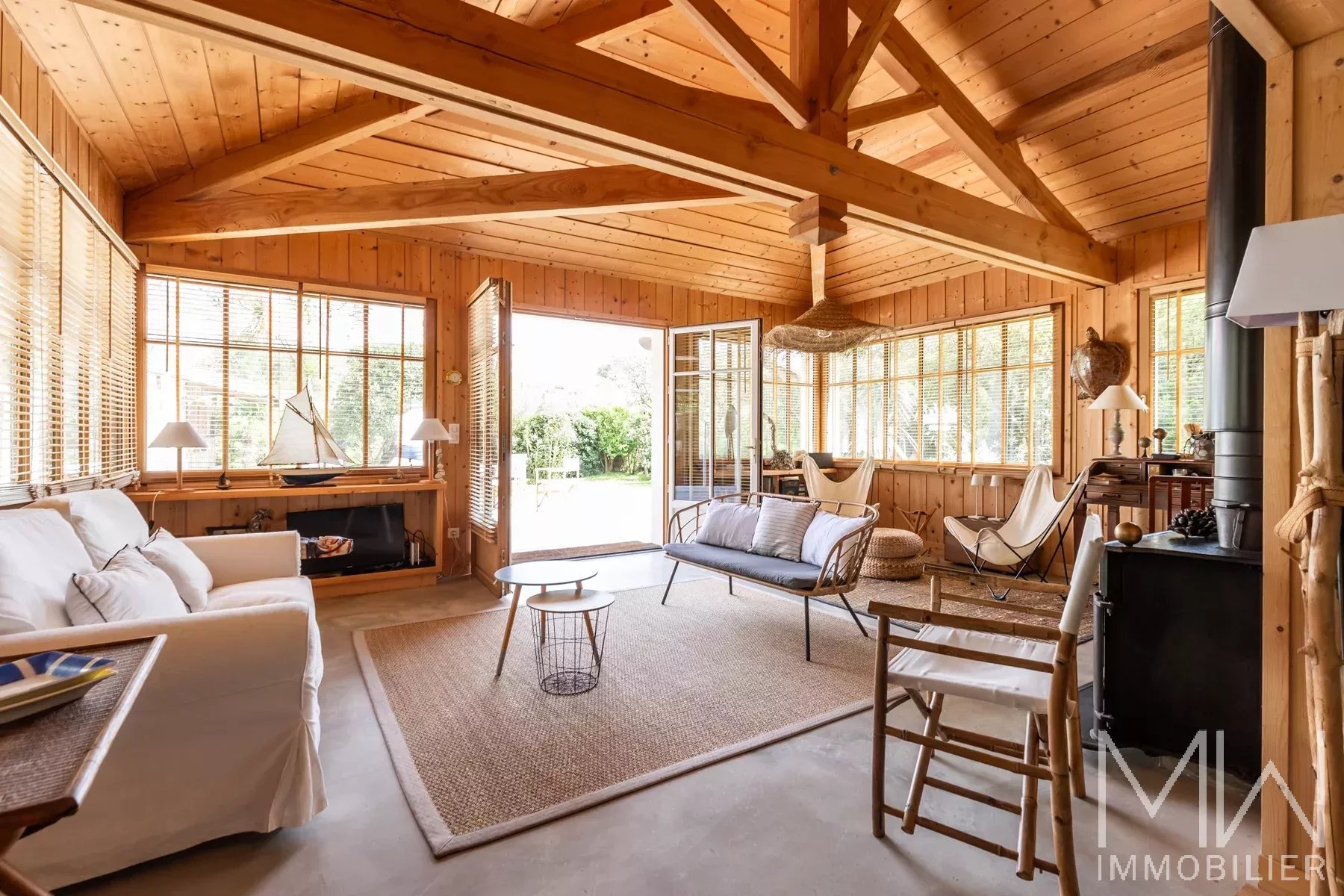 CHARMING VILLA AT THE FOOT OF THE DUNES – SLEEPS 8