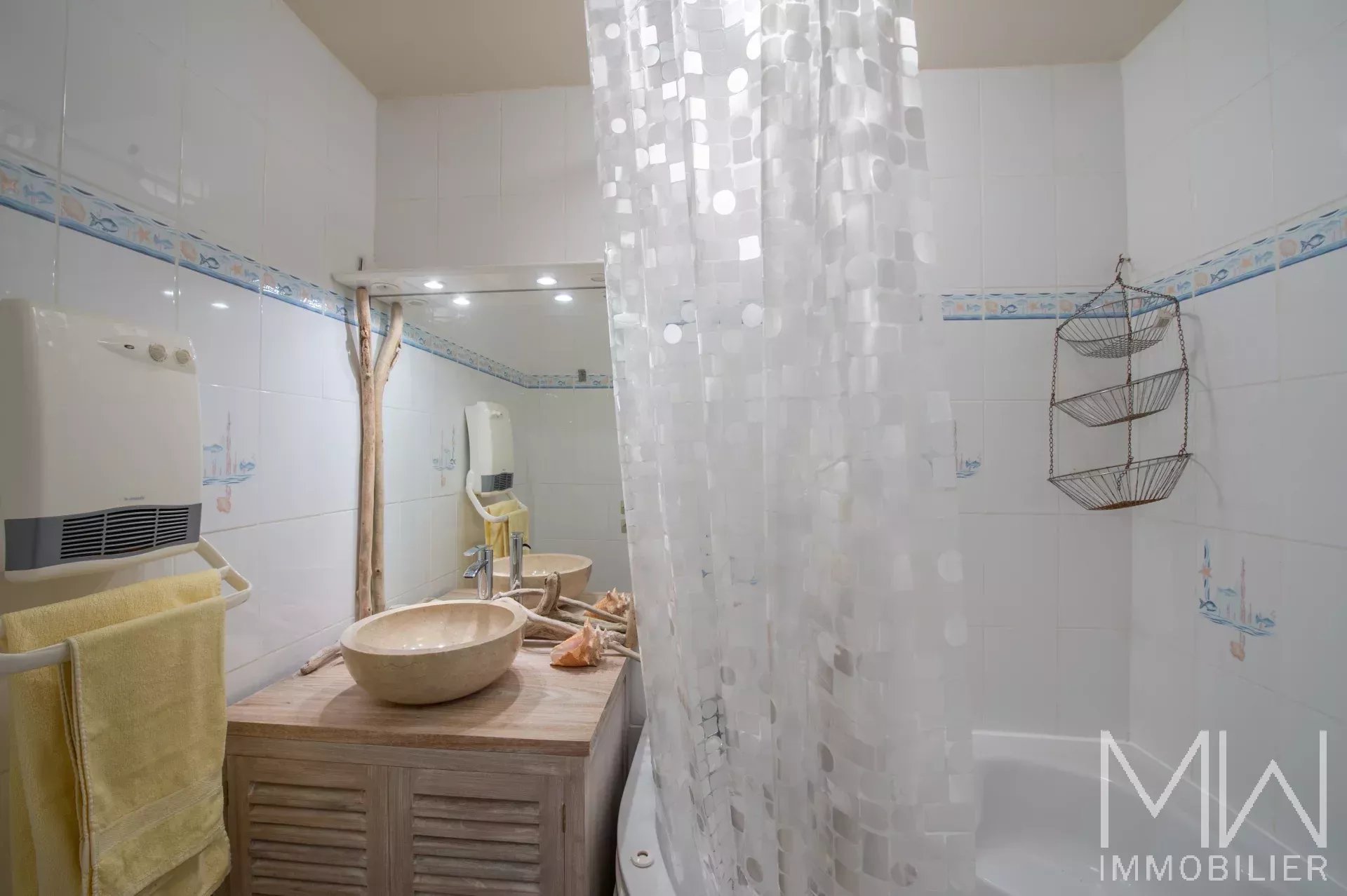 VILLA WITH SPA IN THE CENTER OF CAP FERRET – SLEEPS 9/13