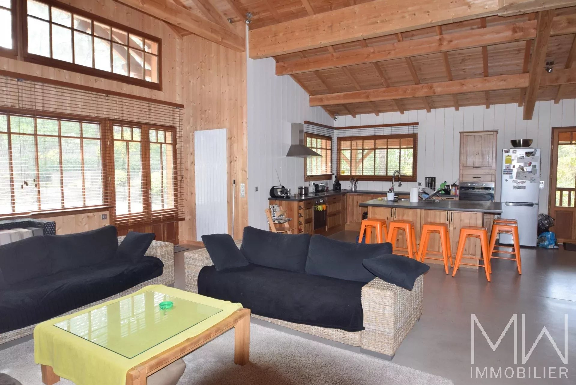 WOODEN VILLA WITH POOL TO RENT – LA VIGNE – SLEEPS 11