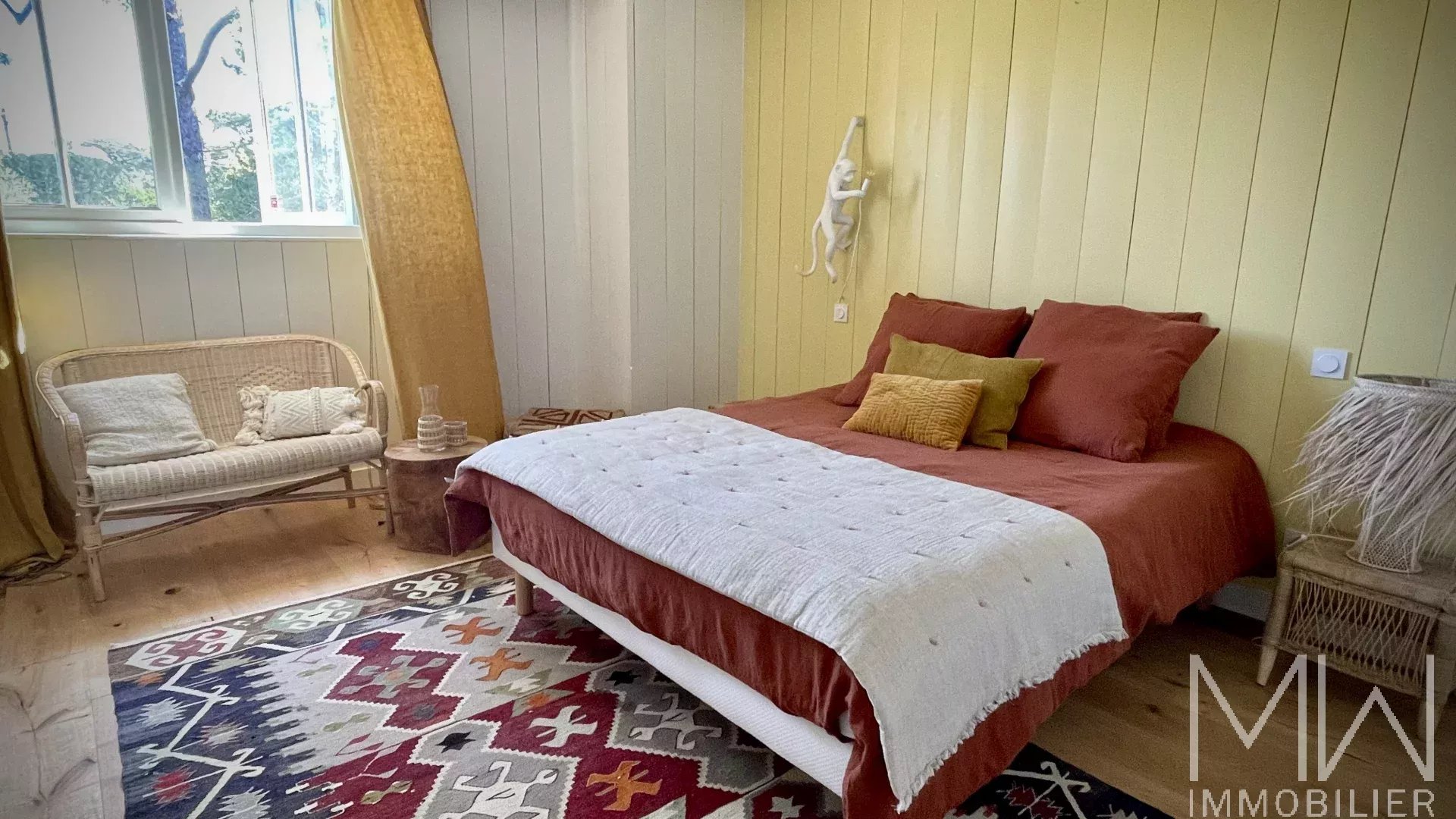 LUXURY VILLA RENTAL IN A PEACEFULL AREA – SLEEPS 10