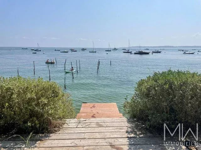 VILLA FOR RENT IN THE FIRST LINE OF ARCACHON BAY – SLEEPS 10
