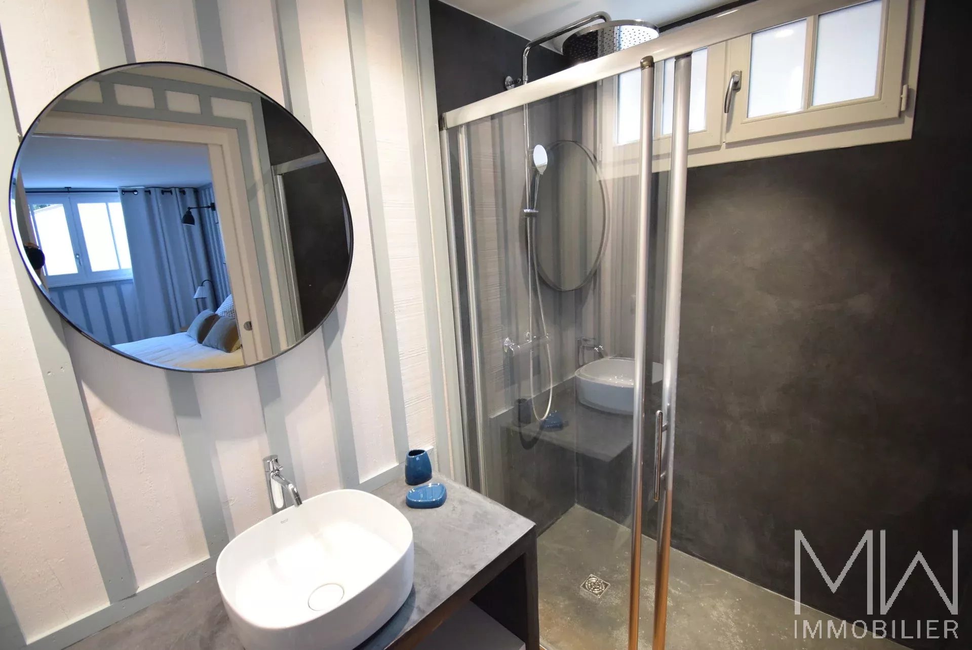 PRETTY WOODEN VILLA IN THE HEART OF CAP FERRET – SLEEPS 8